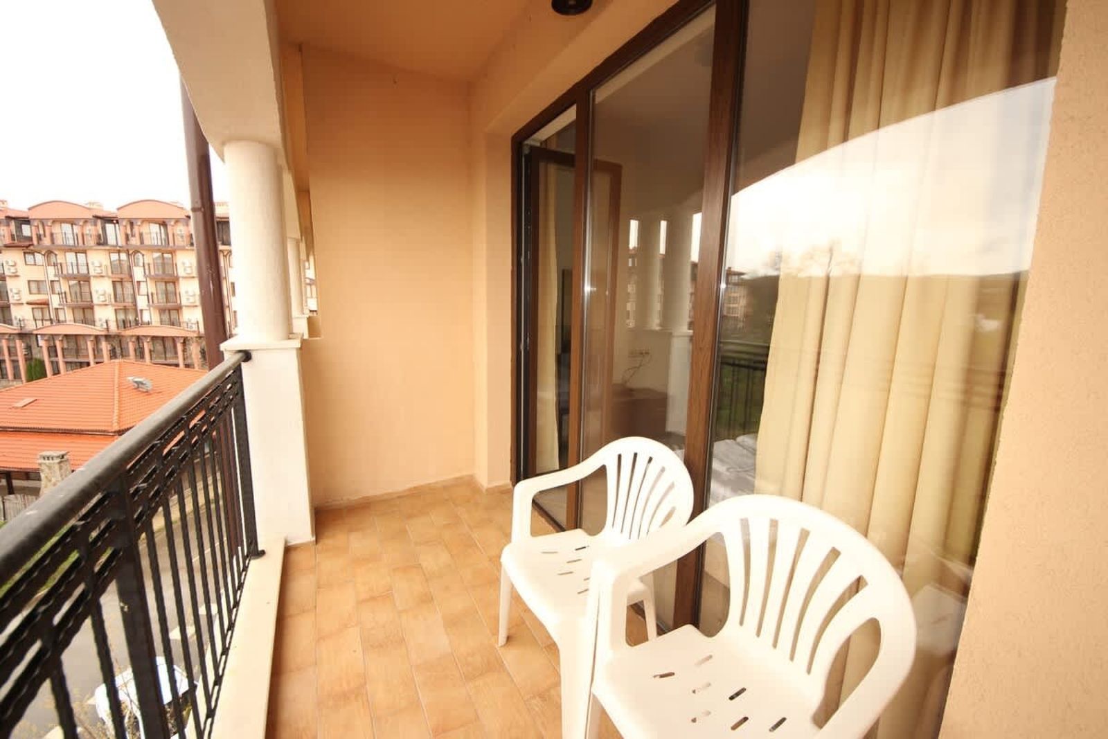 Studio by the Coast in Nestinarka - Photo 31