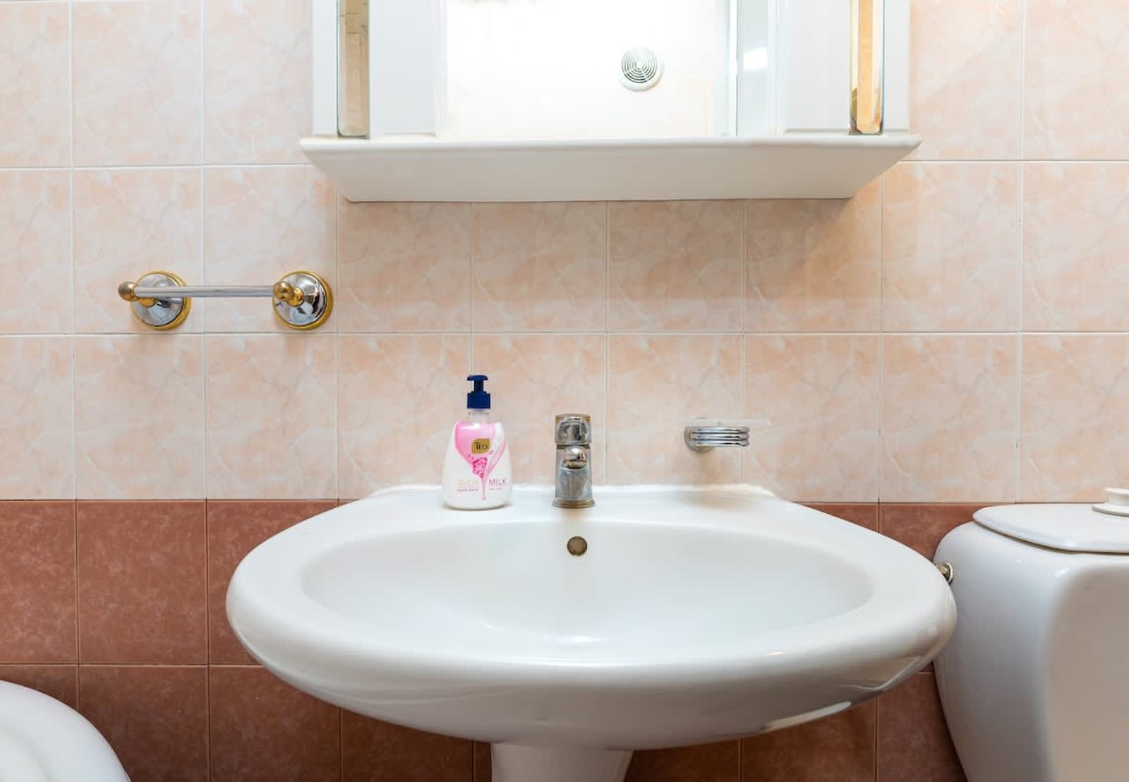 Spacious 2-Bedroom Maisonette in City Centre - Photo 19