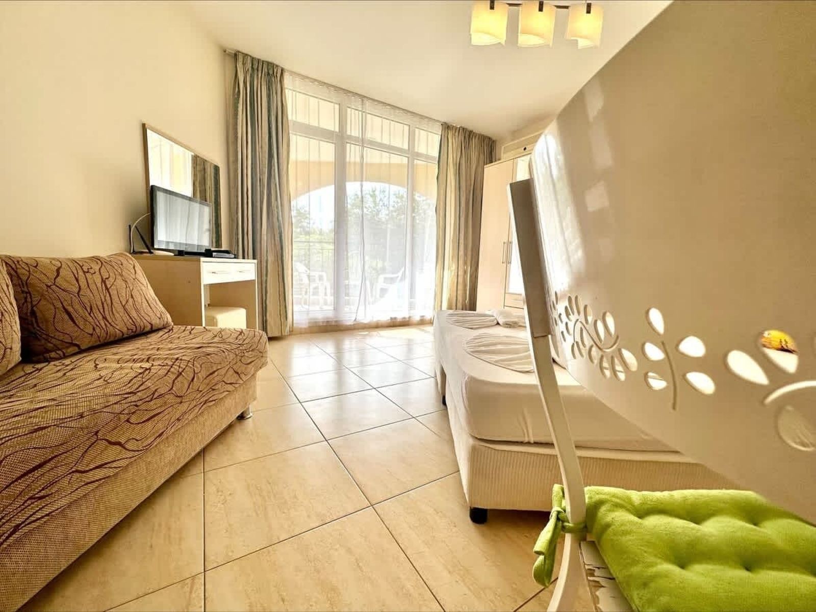 Cozy studio for 4 person in Aheloy Palace - Photo 26