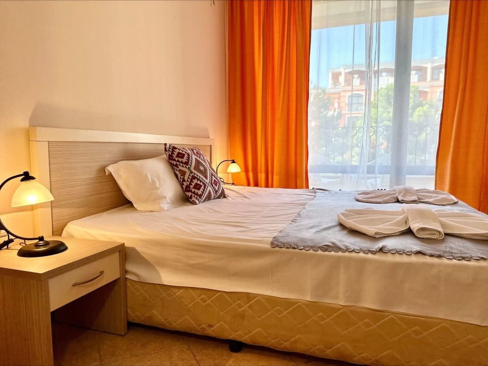 Suite apartment with balcony in Royal Sun - Photo 29