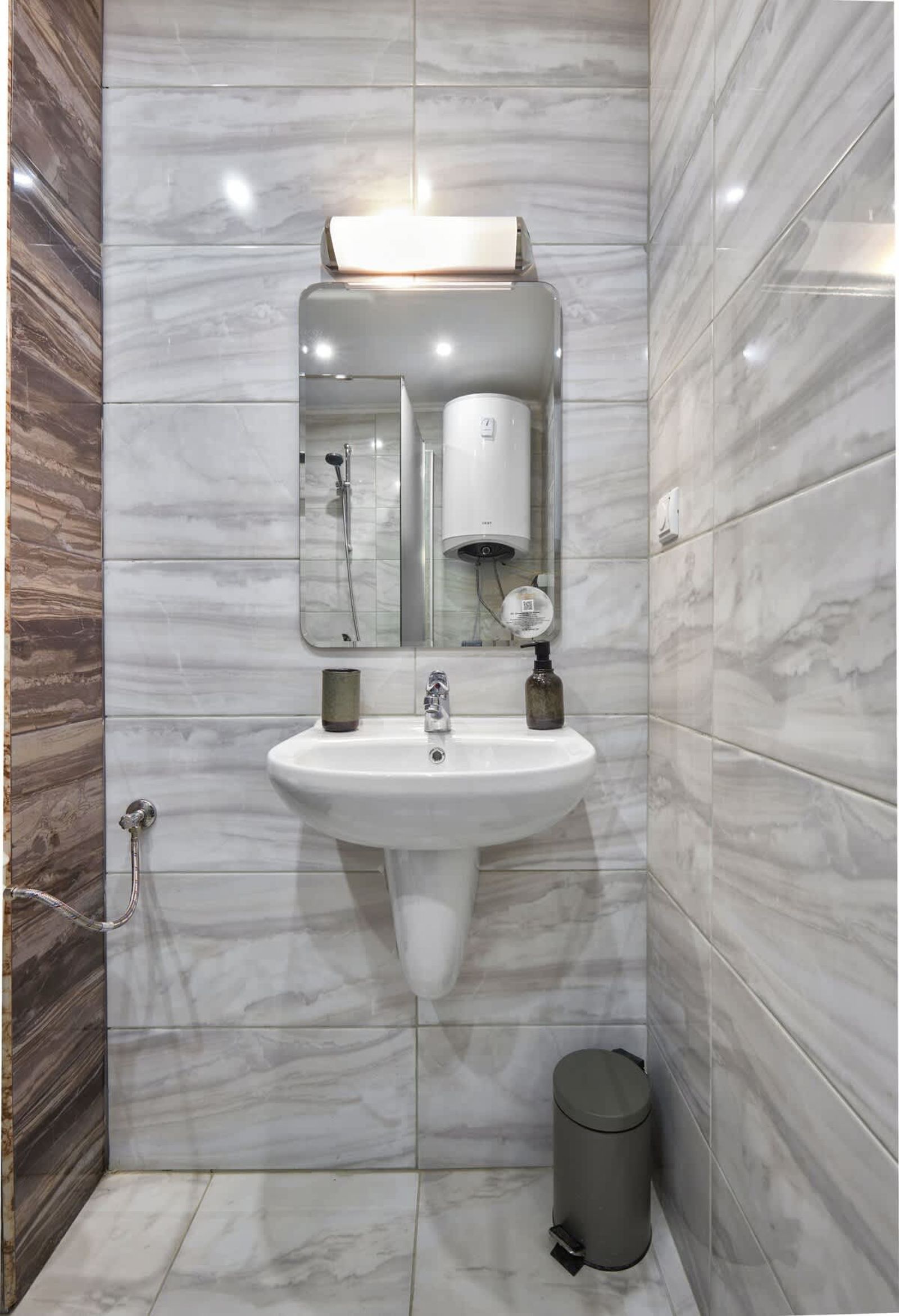 Private 1-BD Apartment with Balcony in Sveti Vlas - Photo 11