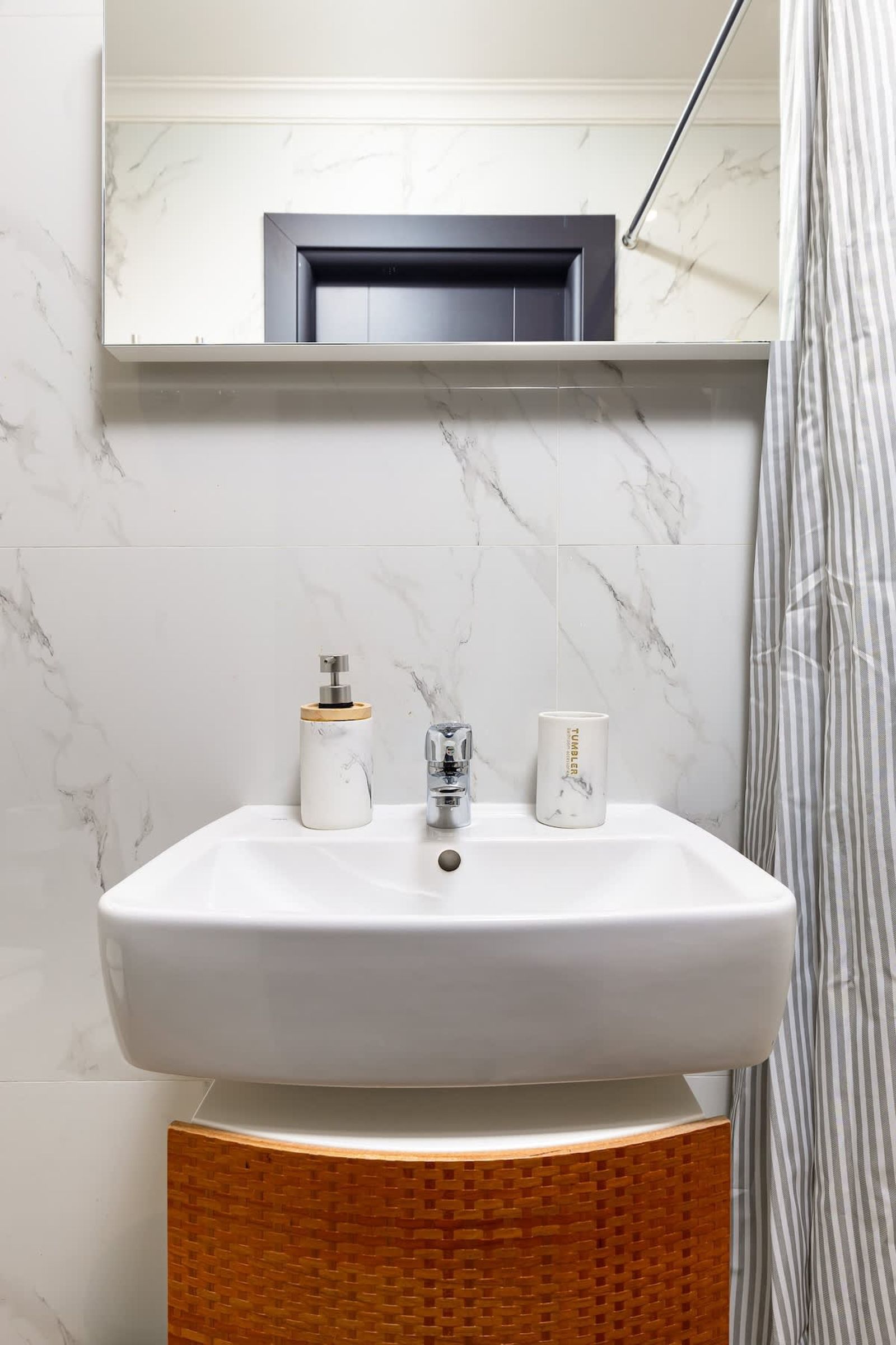 Central Apartments with Garden view - Apt No. 6 - Photo 21