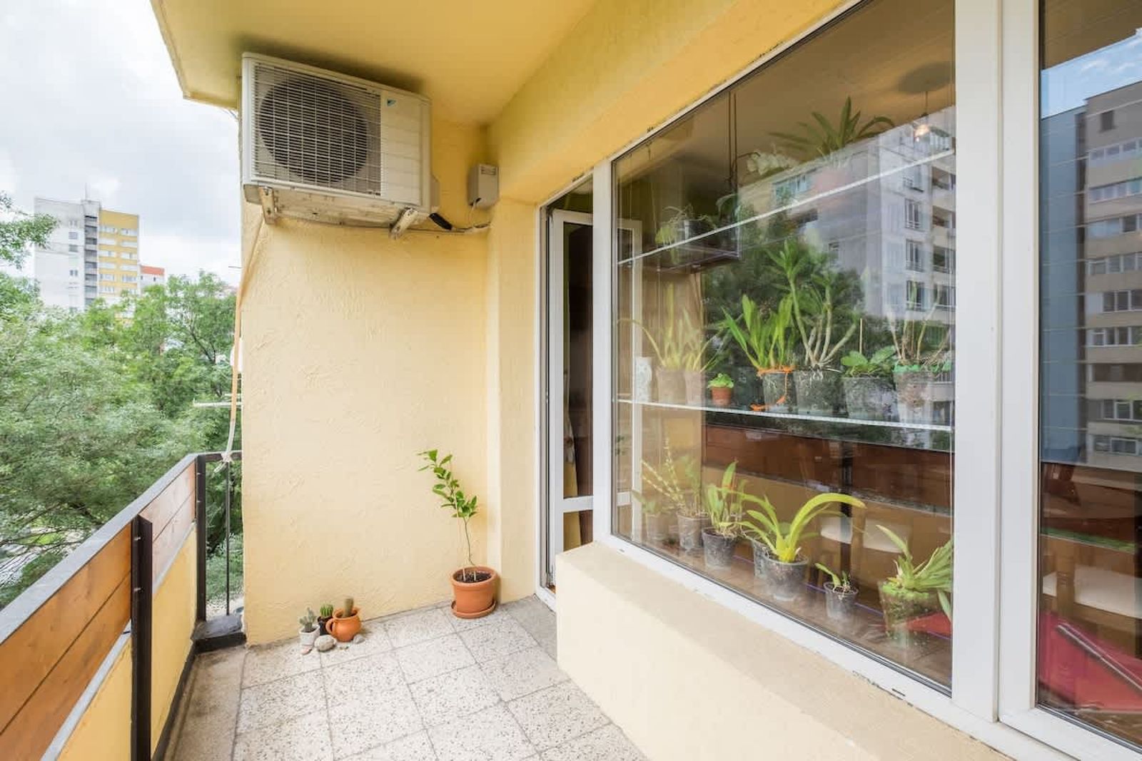 Cozy 1BD Flat in Central Sofia - Walk to Monuments - Photo 21