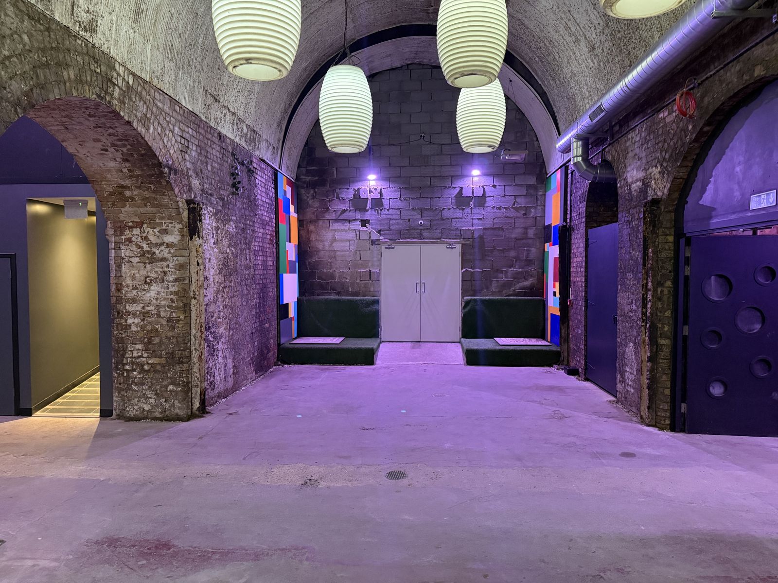 Traditional railway Arches, Bermondsey - Photo 11