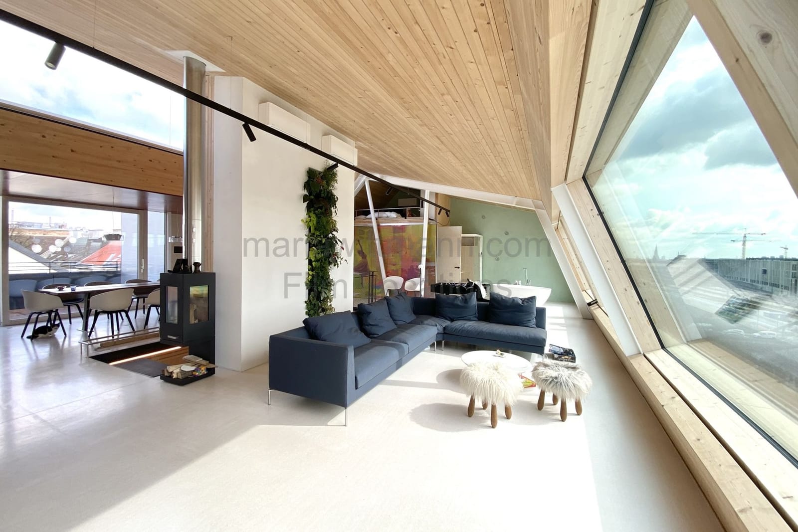 Location 132 - Photo 18