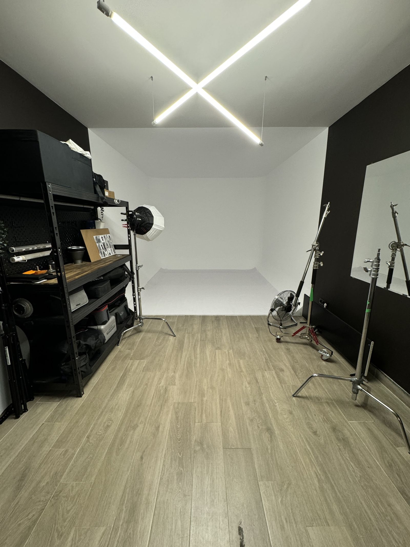 Albumite.bg - Cozy Photography Studio - Cover Photo