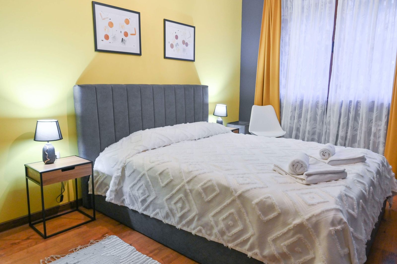 Gondola Retreat Bansko - Cozy 1BR Near the Lift - Photo 13