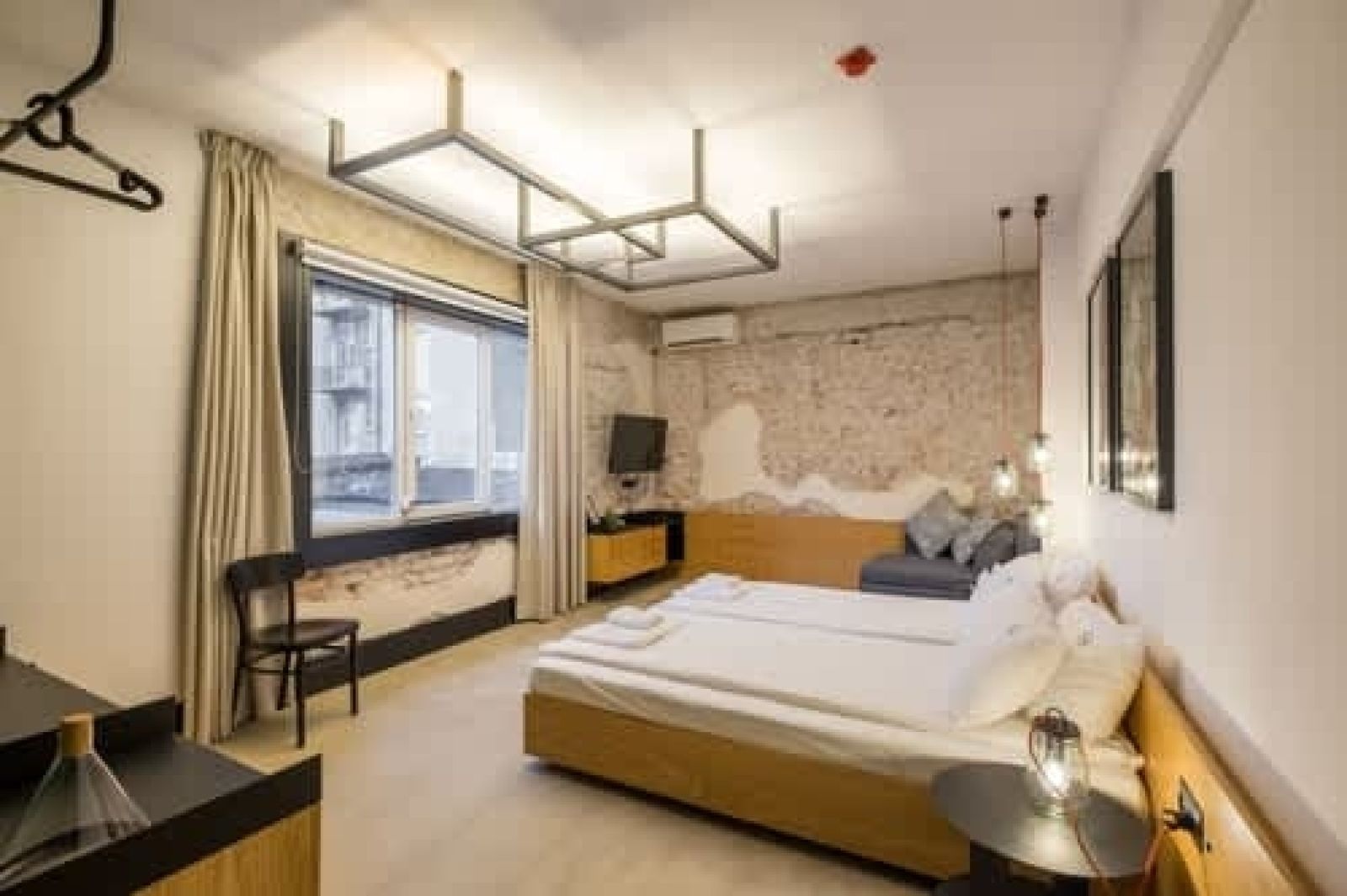 R34 Boutique Hotel - Photo 4