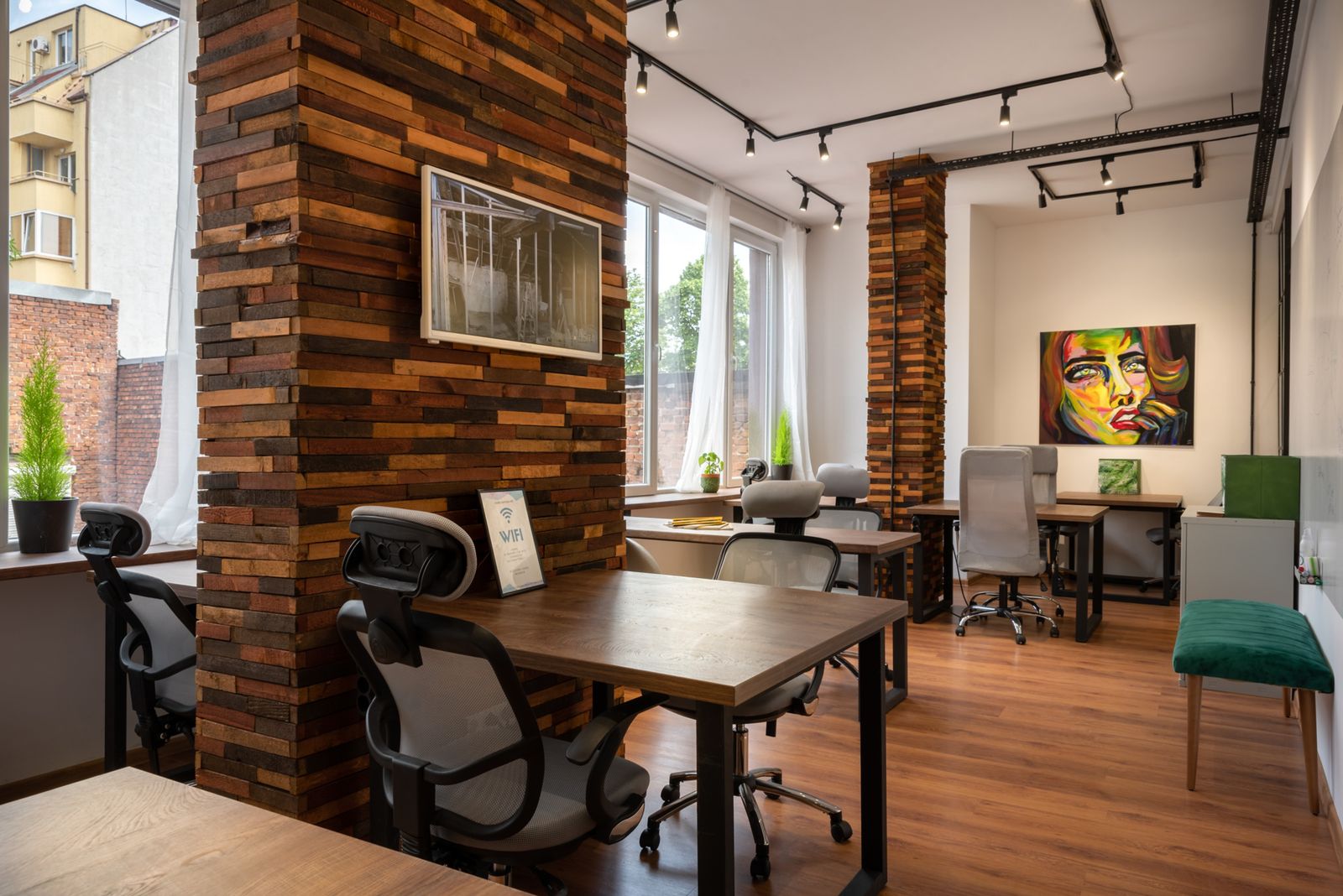 Modern offices in a co-working space in Sofia - Photo 5