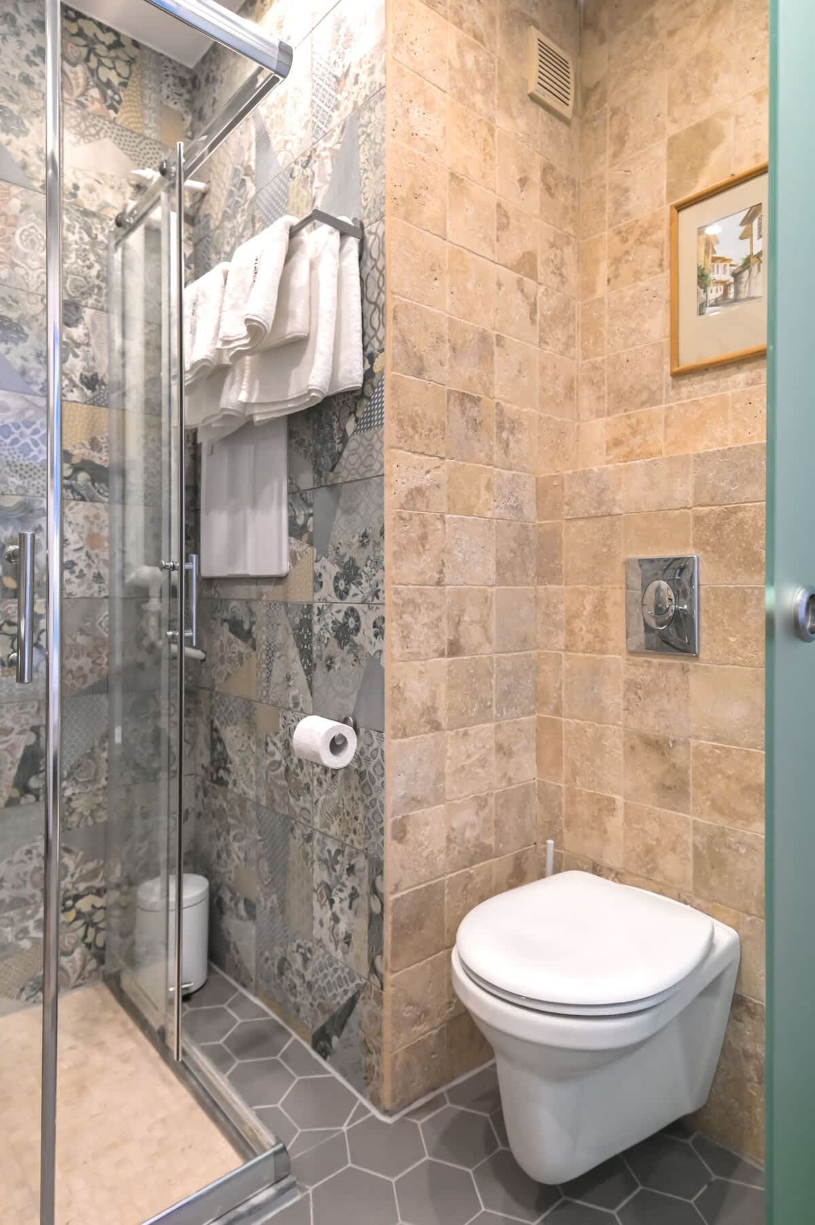 Floral Studio Retreat in Sofia City Center - Photo 21