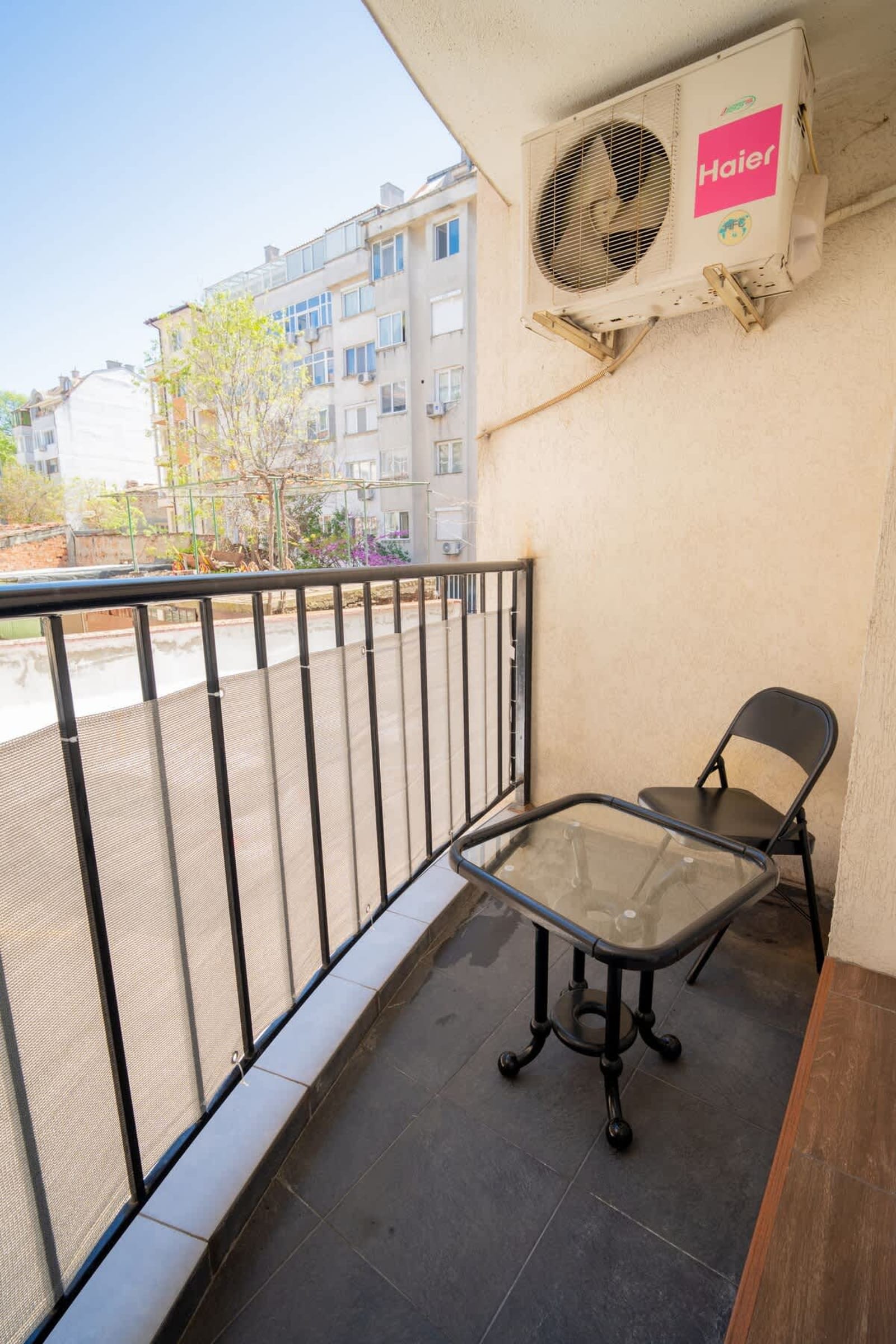 Spacious 2BD Apart. Walk to City Centre - Photo 7