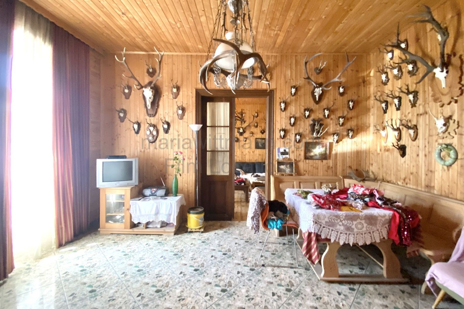 Location 246 - Photo 4