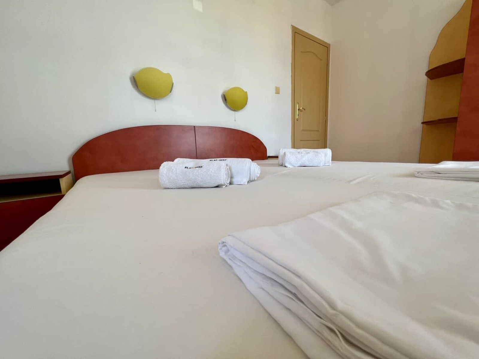 Private 1BD Apartment with Balcony in Sozopol - Photo 11