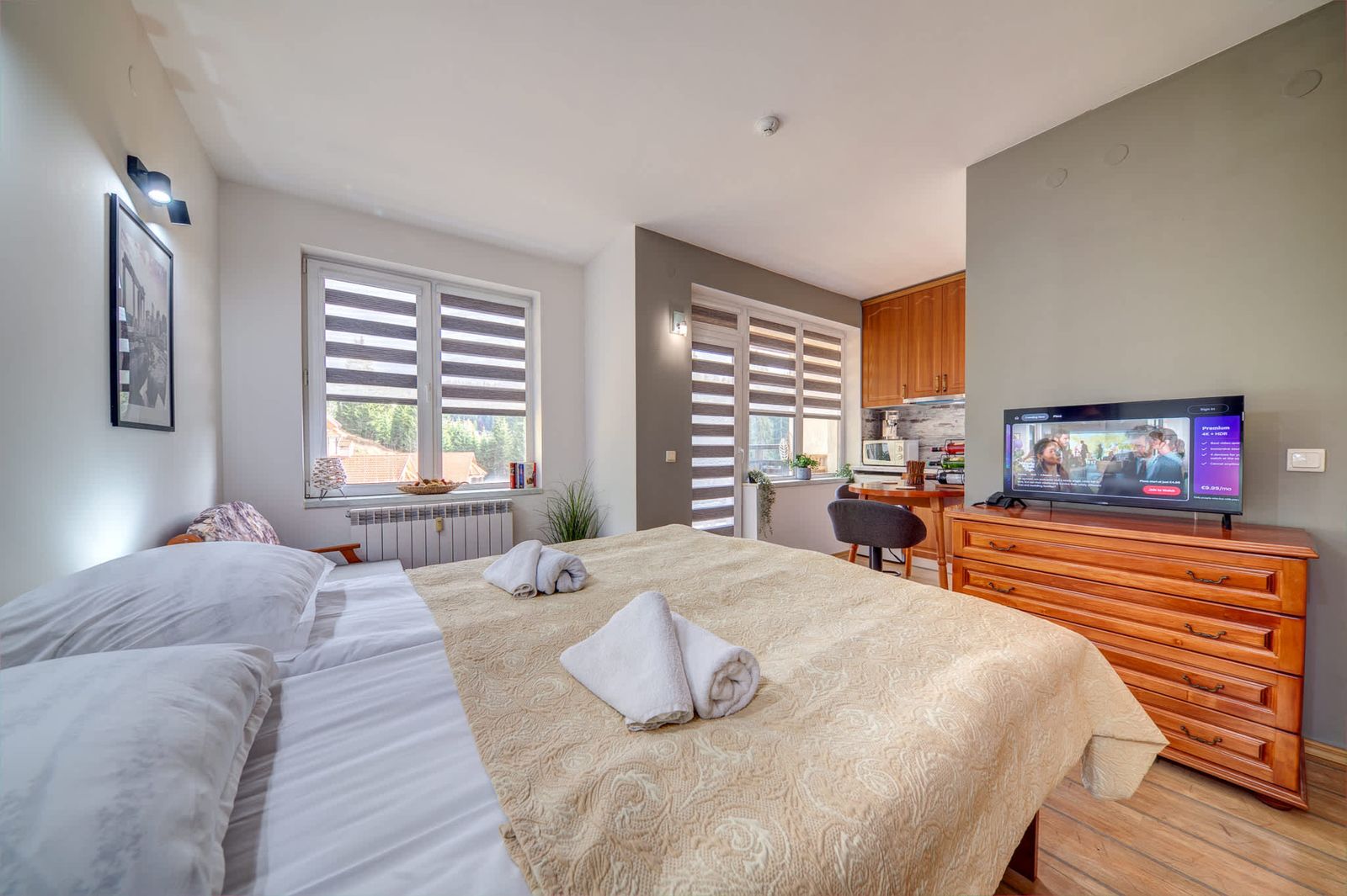 Forestside Stay at Stream Resort - Photo 10