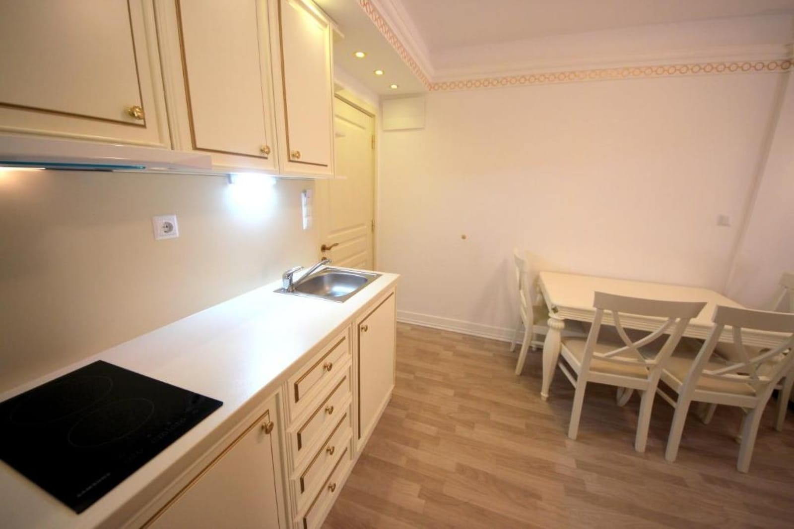 Cozy Golden Rainbow  Apartment Sea View - Photo 29