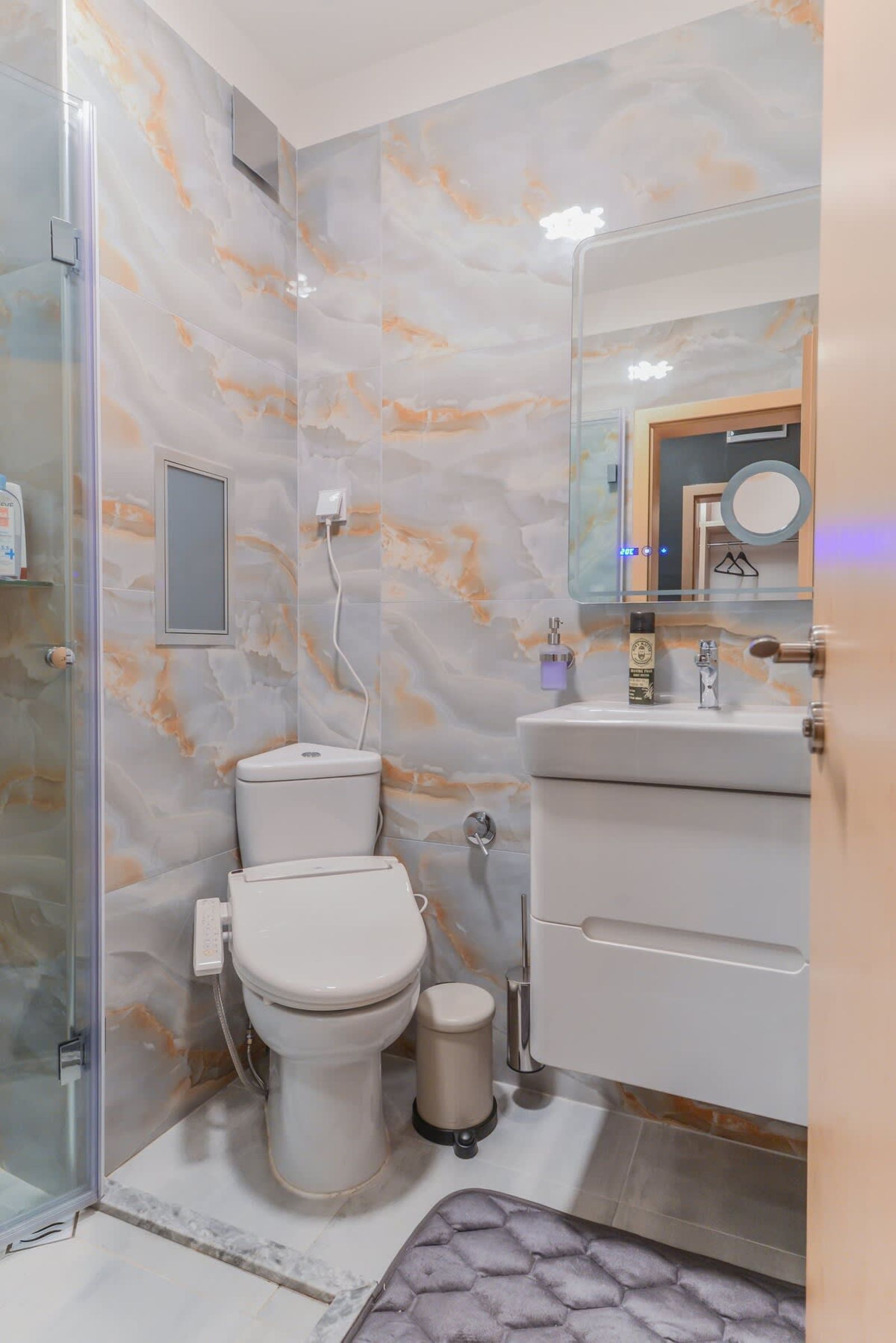 The Spot - fully equipped, central, modern studio - Photo 6