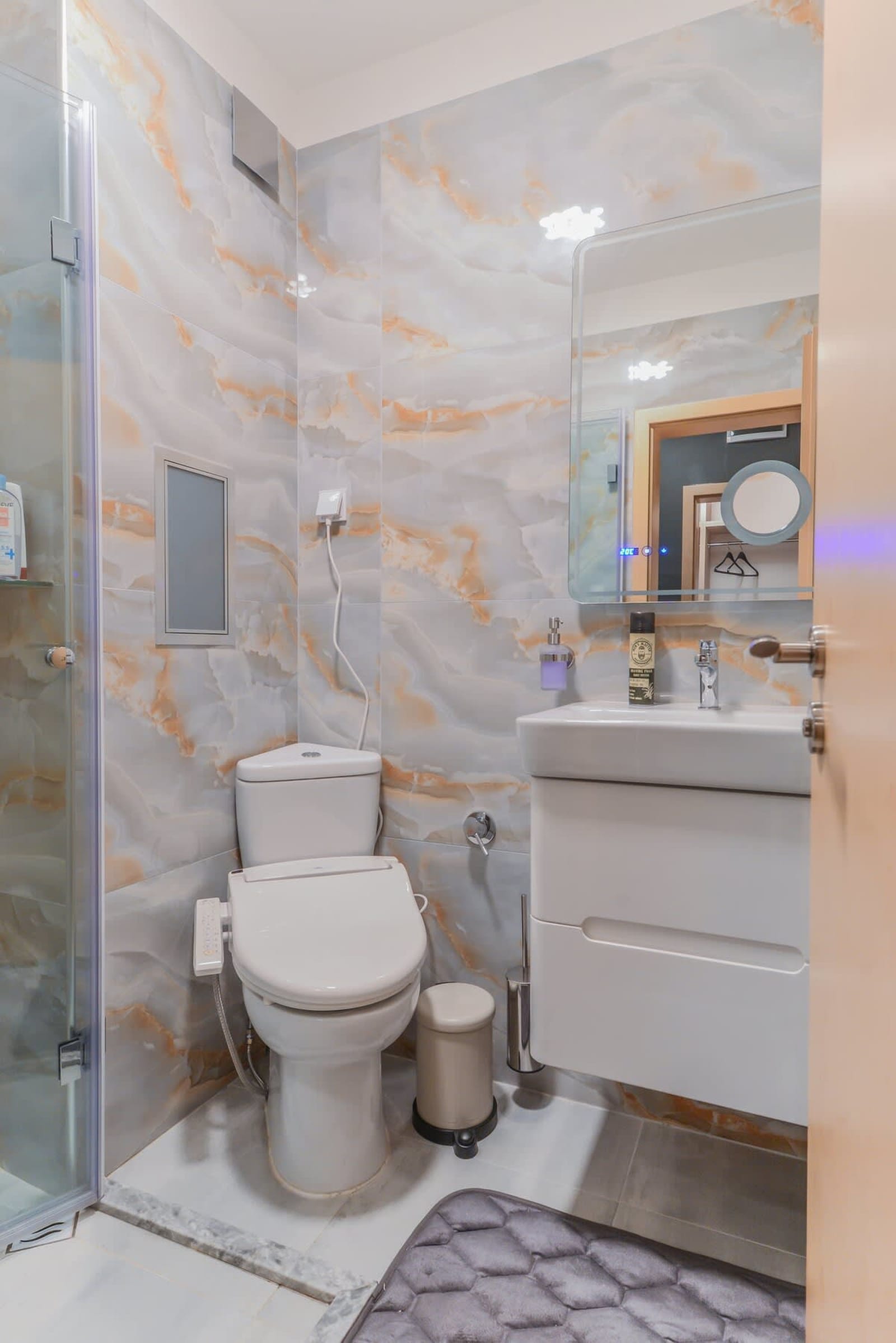 The Spot - fully equipped, central, modern studio - Photo 6