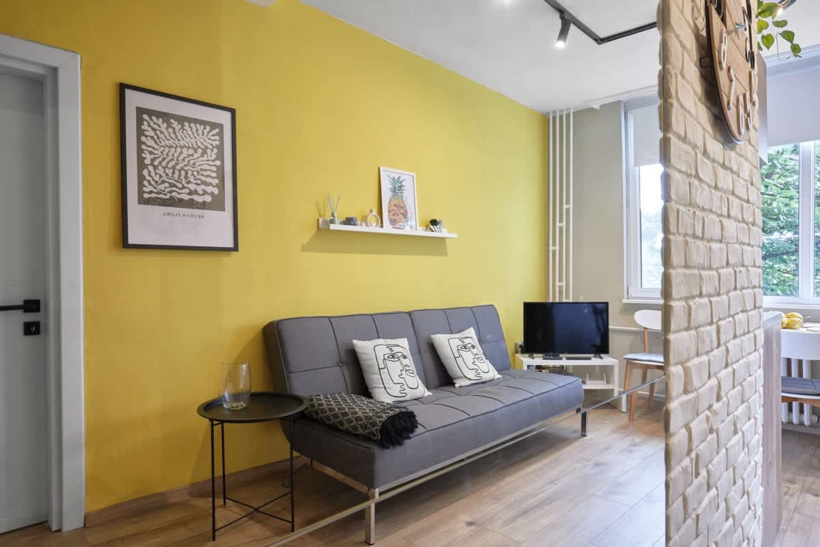 LAZUR  2BD Flat next to the Sea Garden - Photo 12