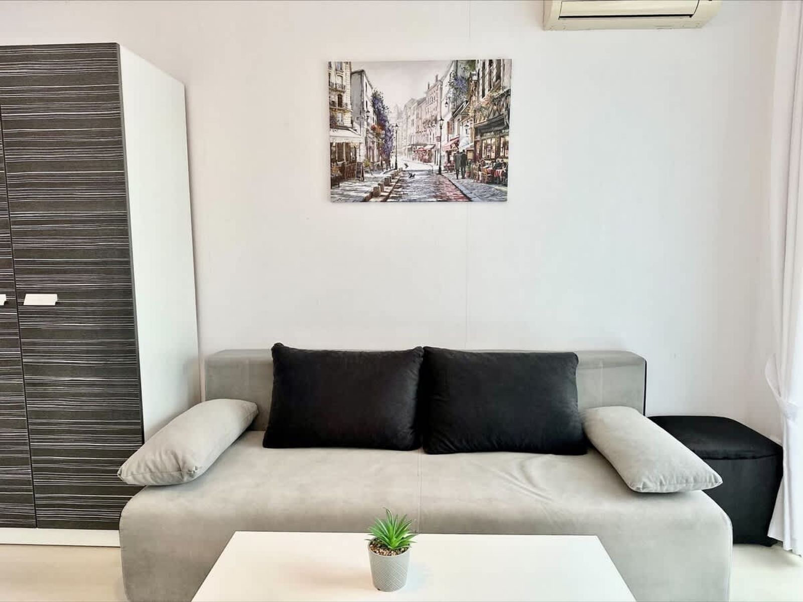 Cozy Rainbow 3  studio pool view - Photo 17