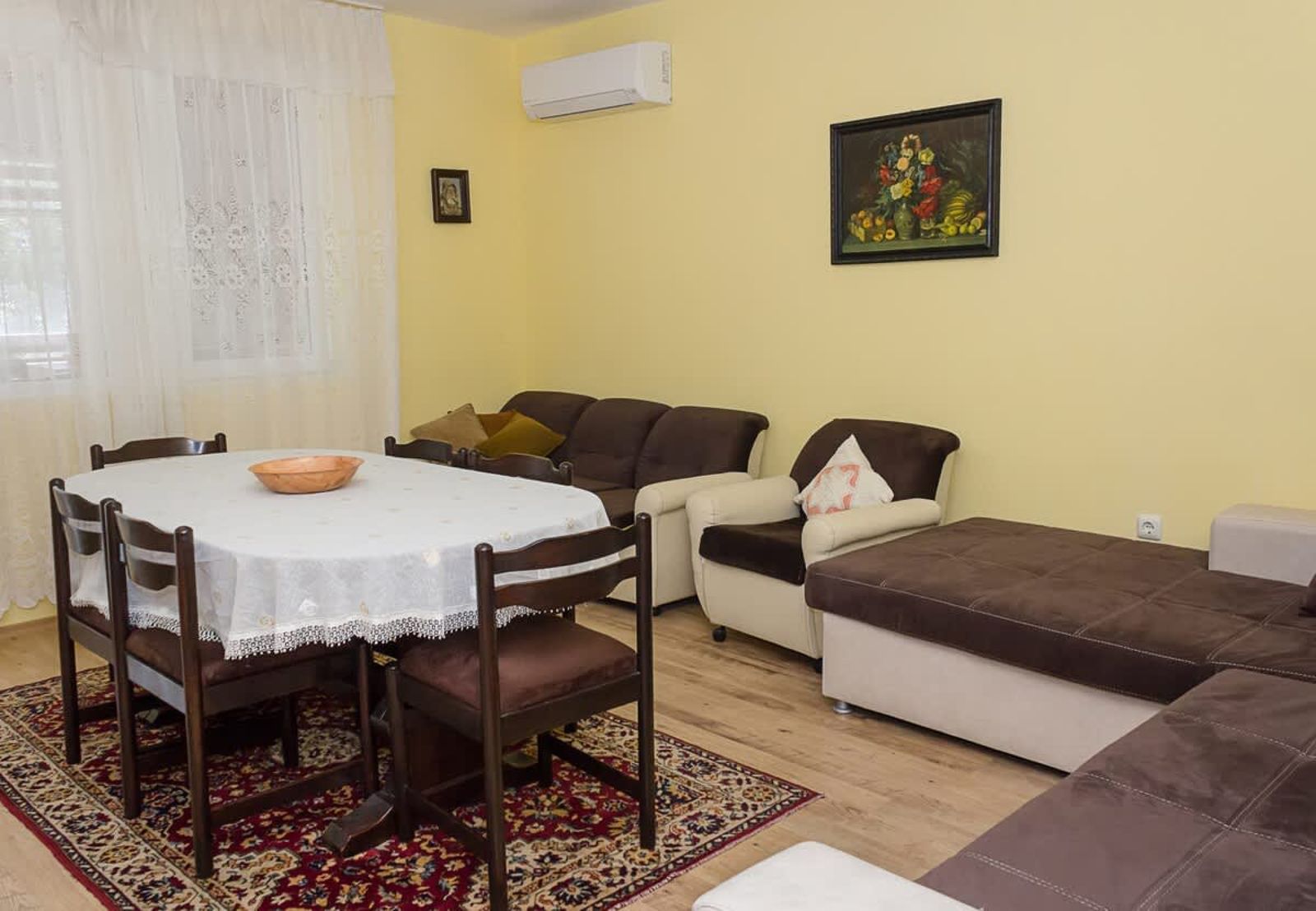 Golden Sands Best Location 1BD Flat - Photo 16