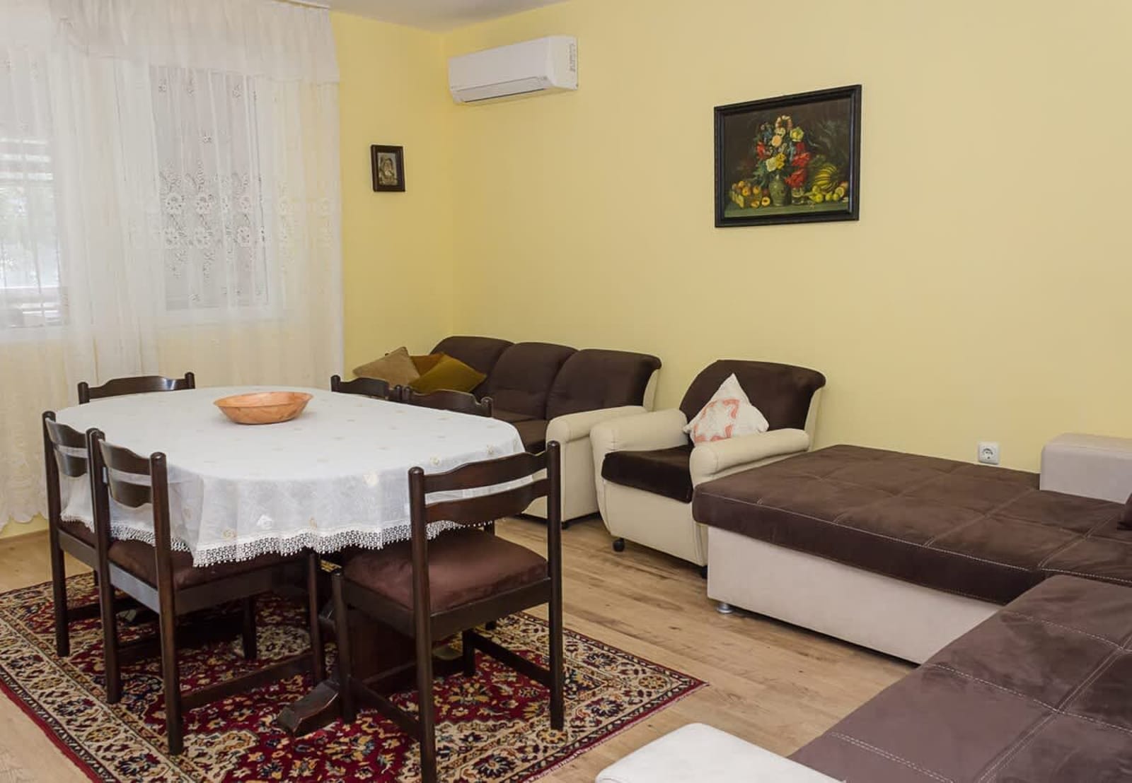 Golden Sands Best Location 1BD Flat - Photo 16