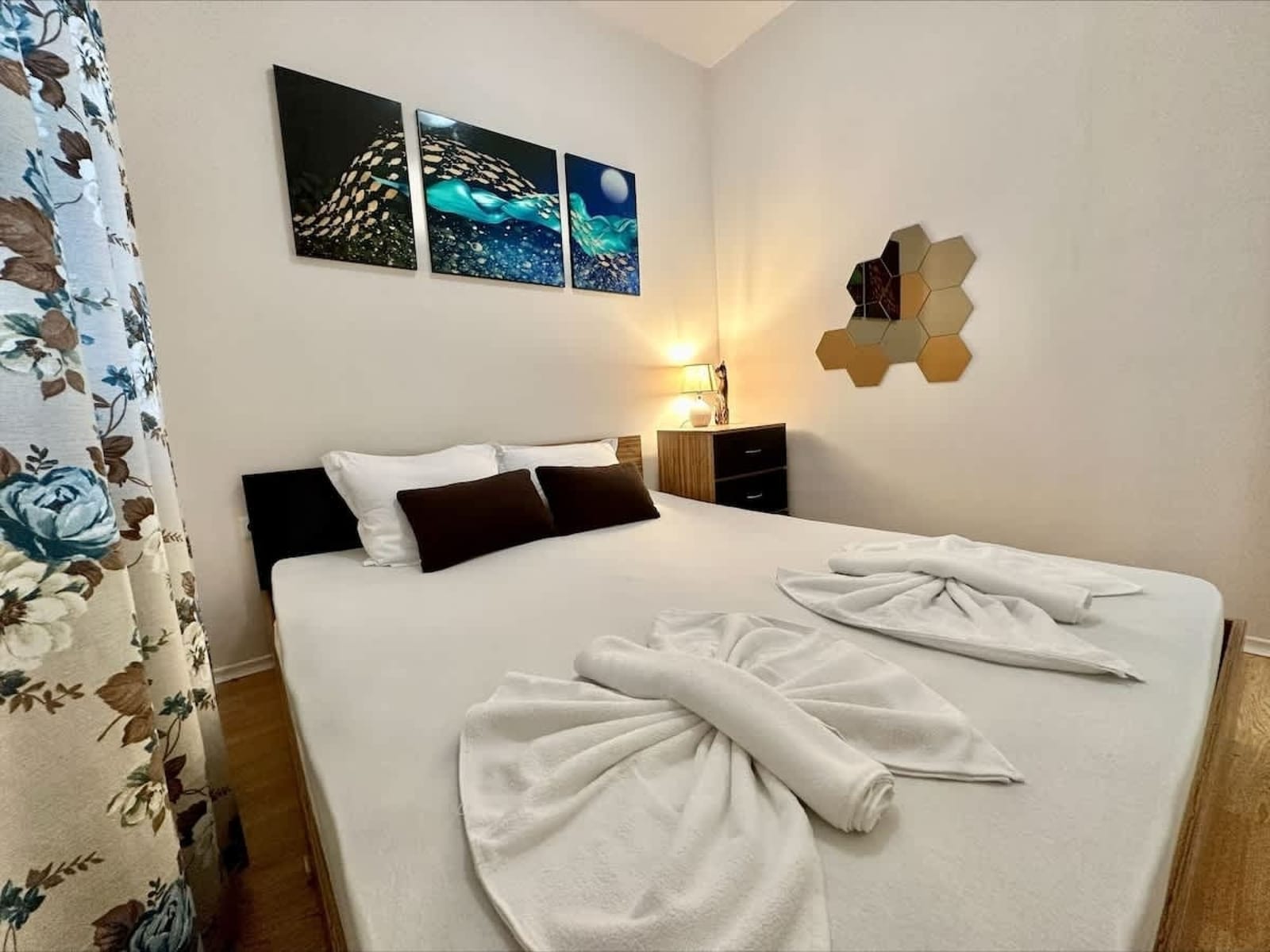 Cozy Romance Marine - Photo 4