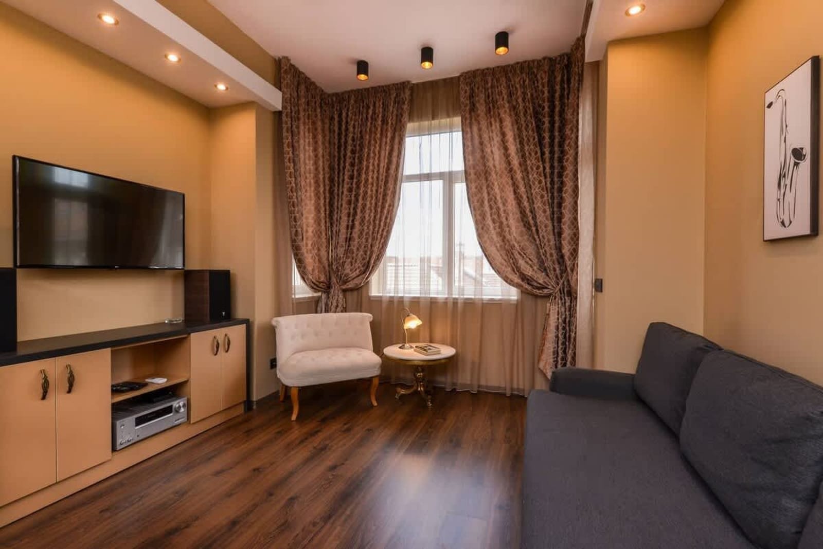 Sofia Dream Apartments -Jazzy 2BD Apt - Photo 5