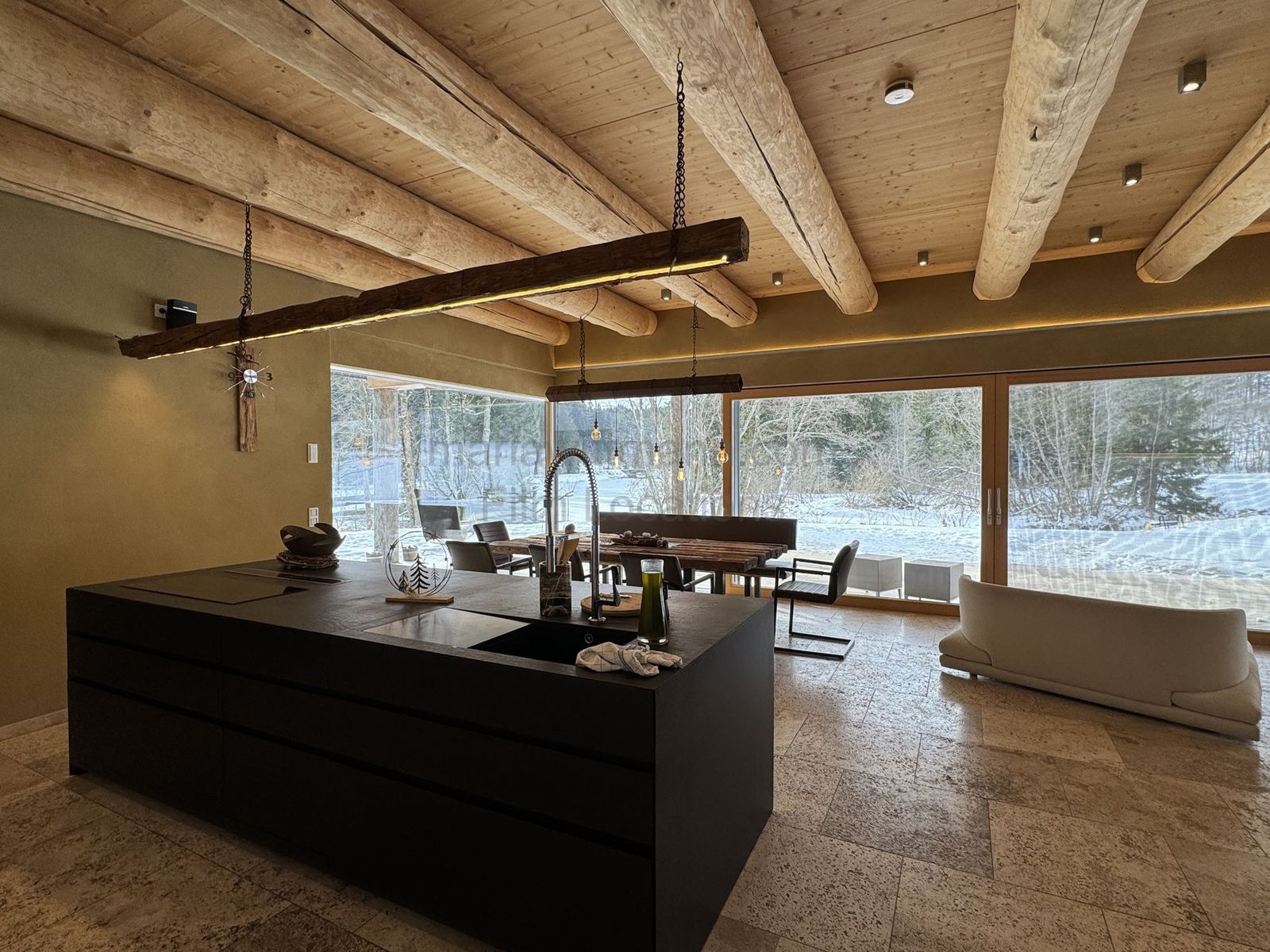 Location 268 - Photo 10