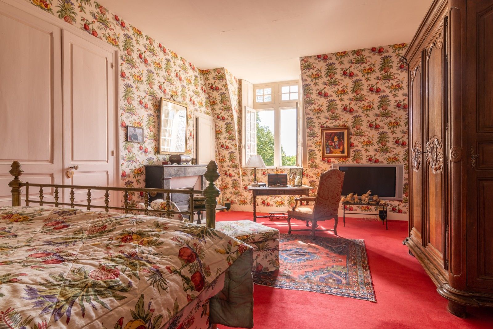 Authenticity and elegance in the Loire Valley, France - Photo 16