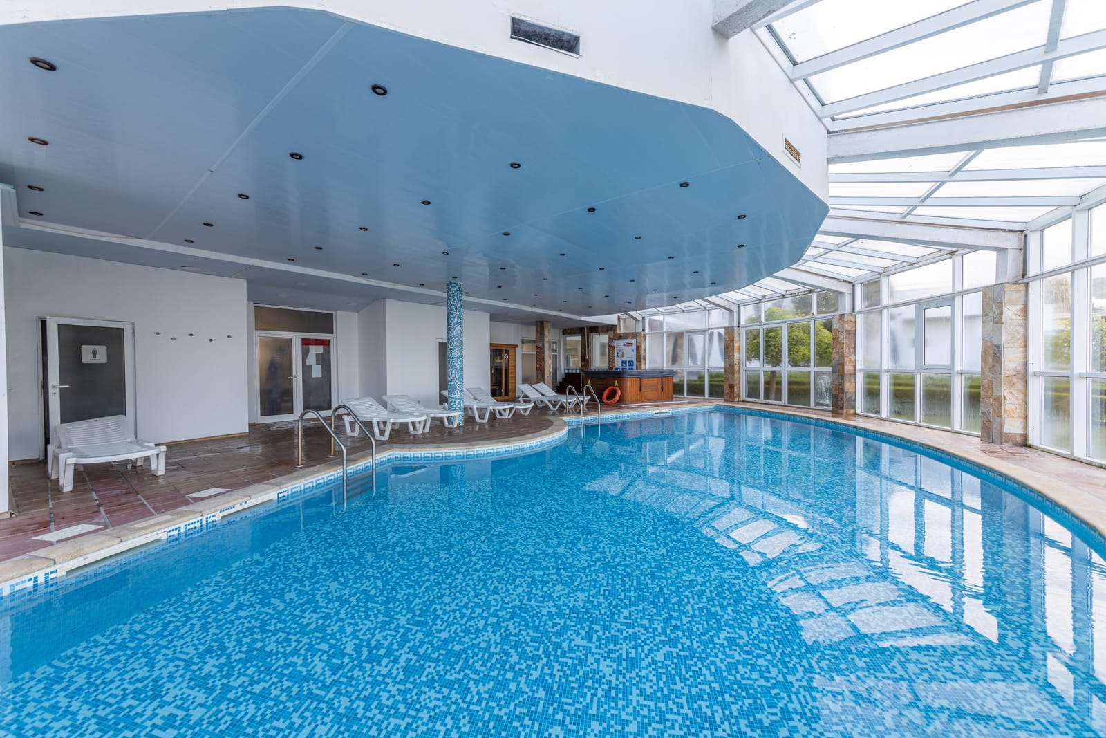 Laguna Beach Hotel in Albena - Photo 5