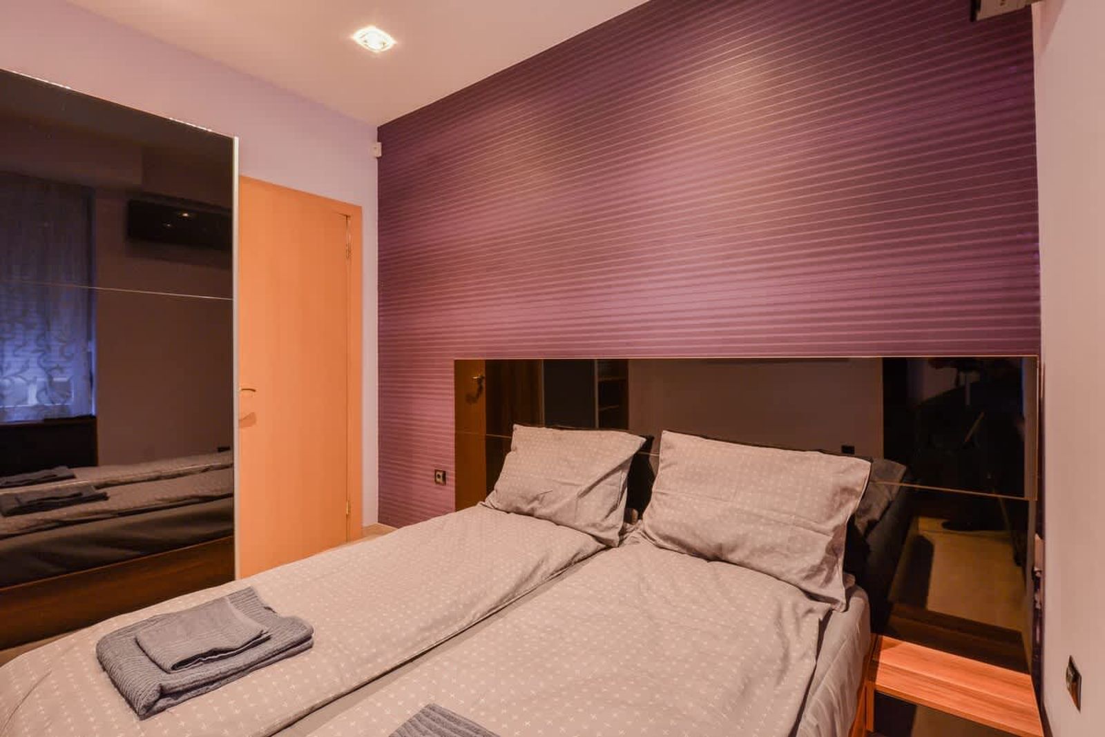 Extravaganzzo - Super Central One Bedroom Modern - Photo 18