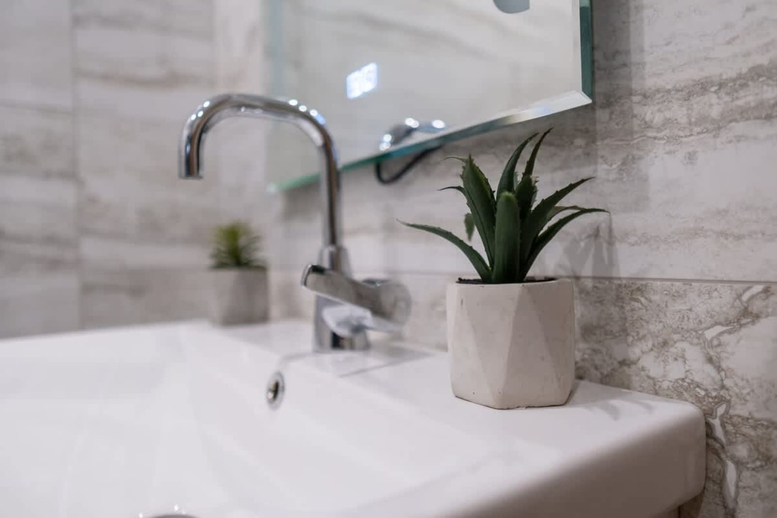 Central Plovdiv: Modern 1BR with Netflix &amp; Balcony - Photo 51