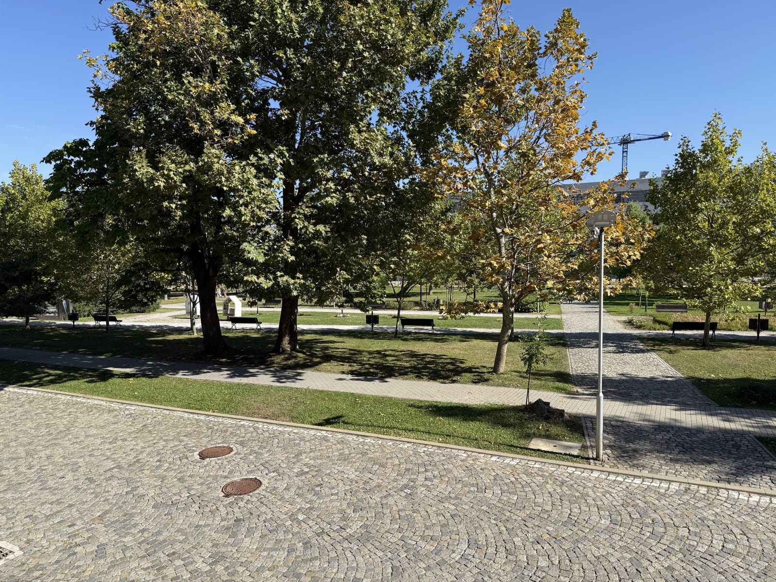 Big Event Space Center with Modern Architecture in Sofia - Photo 20