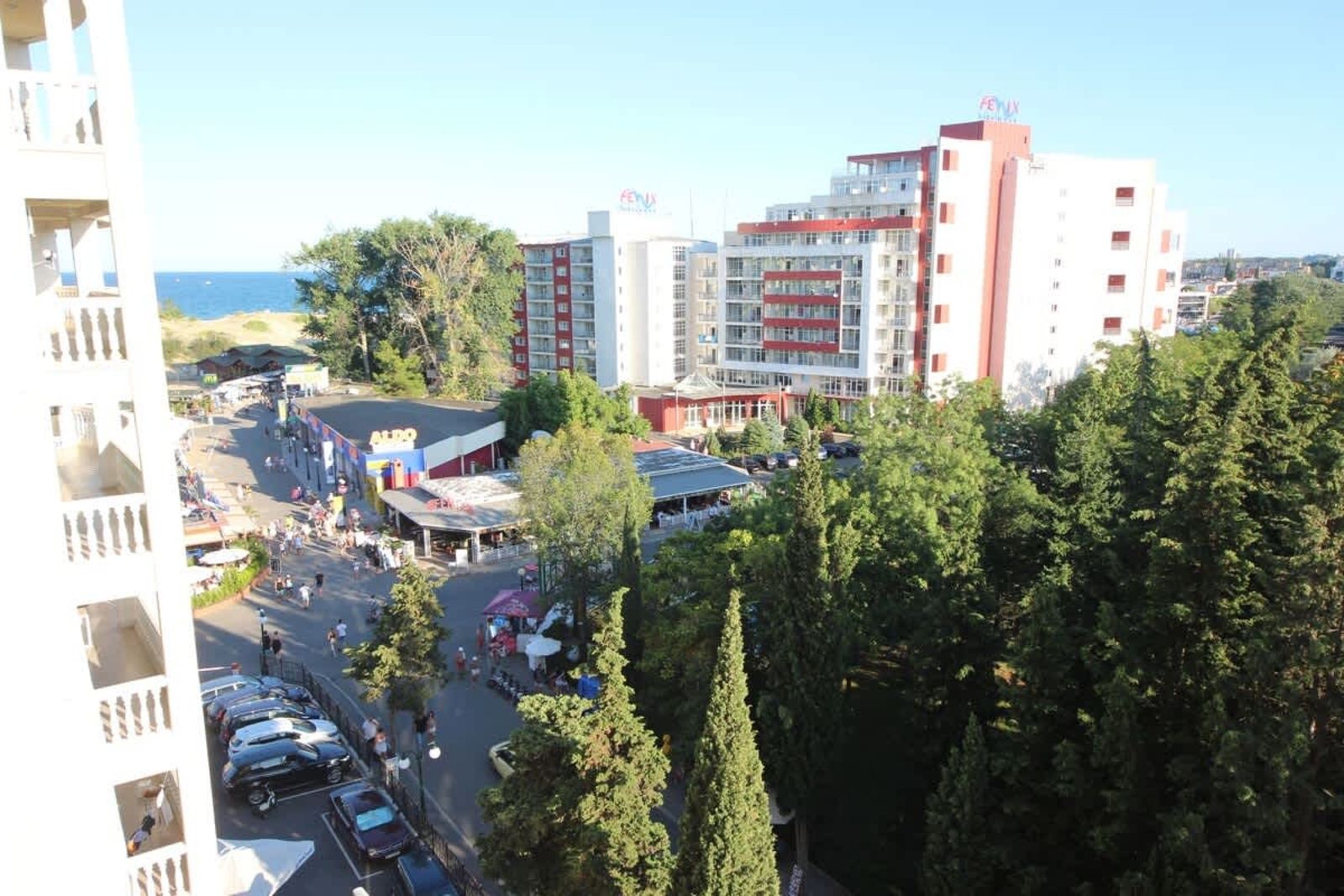 Miramar Palace Studio with Balcony - Photo 11