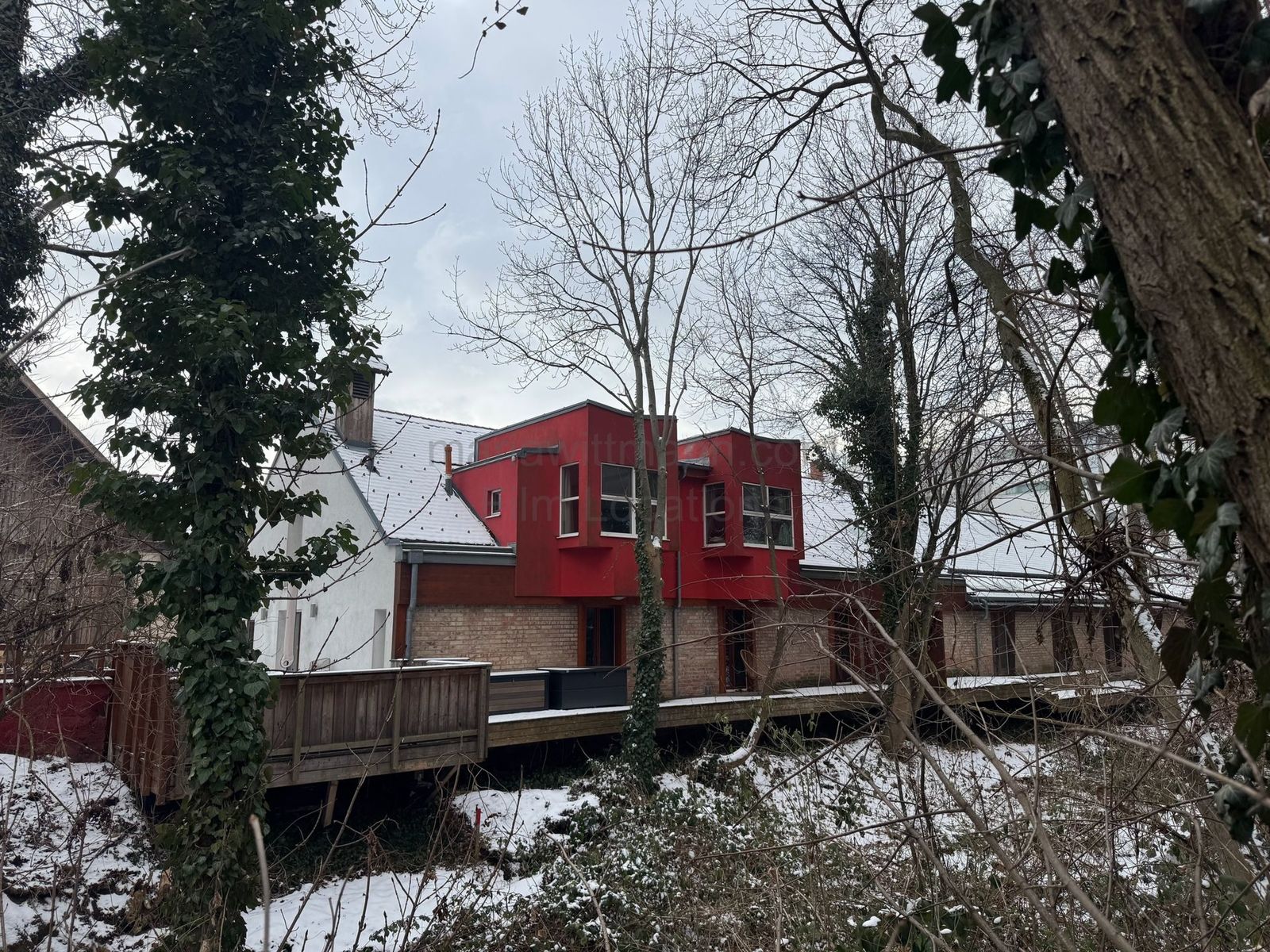 Location 521 - Photo 3