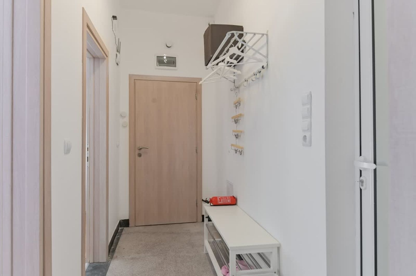 Bright Two-Bedroom Apartment in Top Center - Photo 21