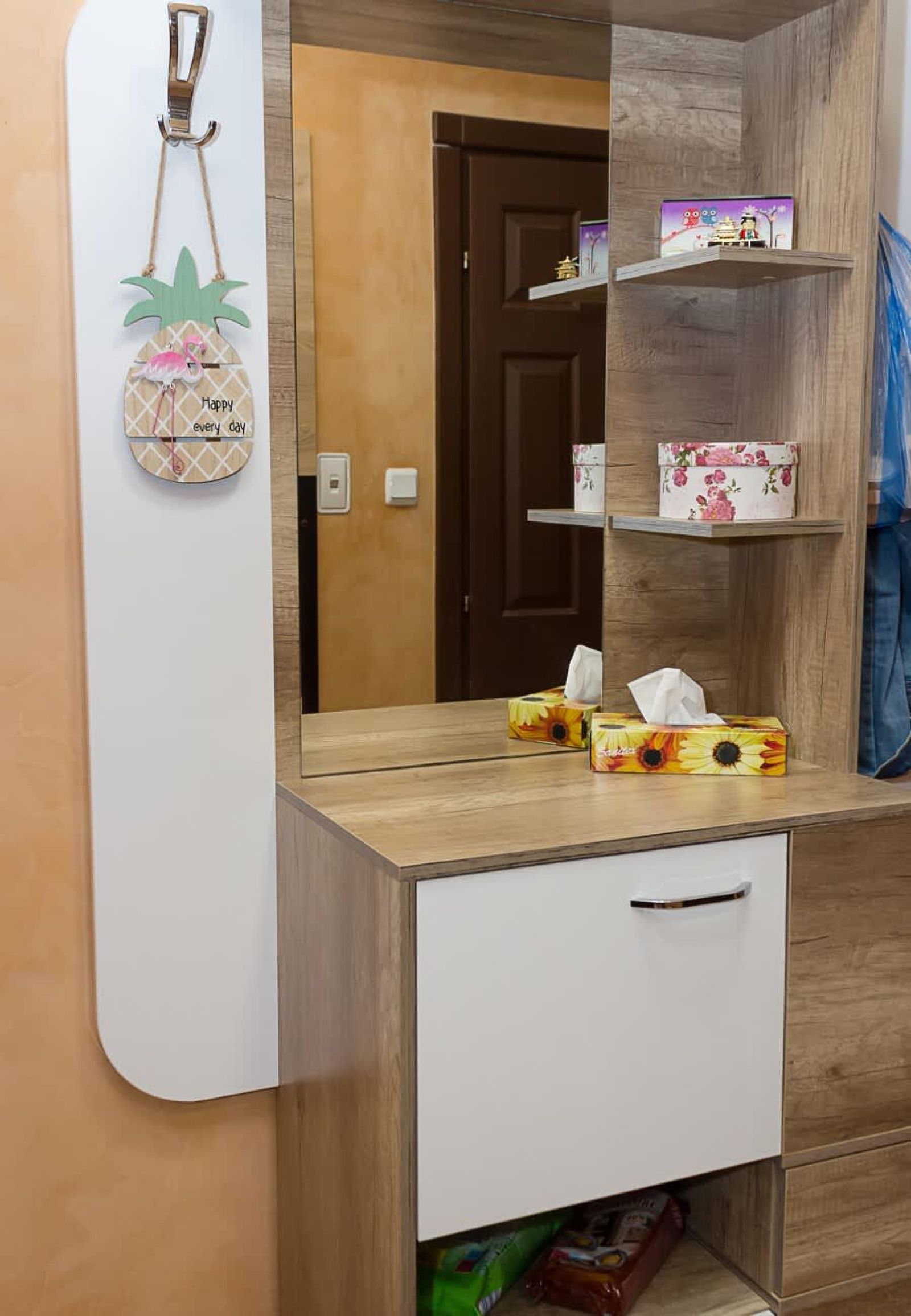 Beachside Haven: Charming 2BD near Golden Sands - Photo 19