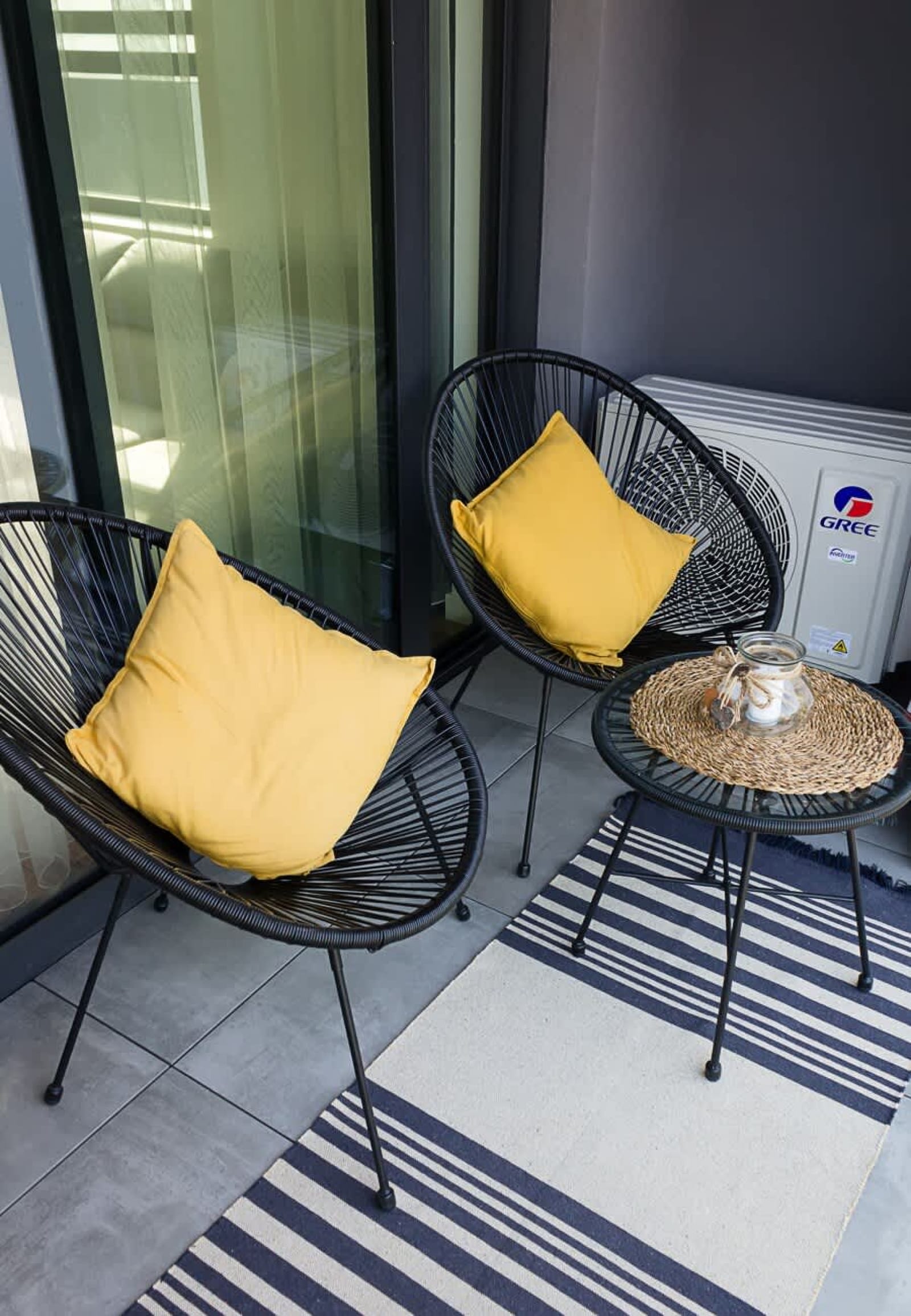 Chic Retreat in Varna's Fifth Element - Photo 5