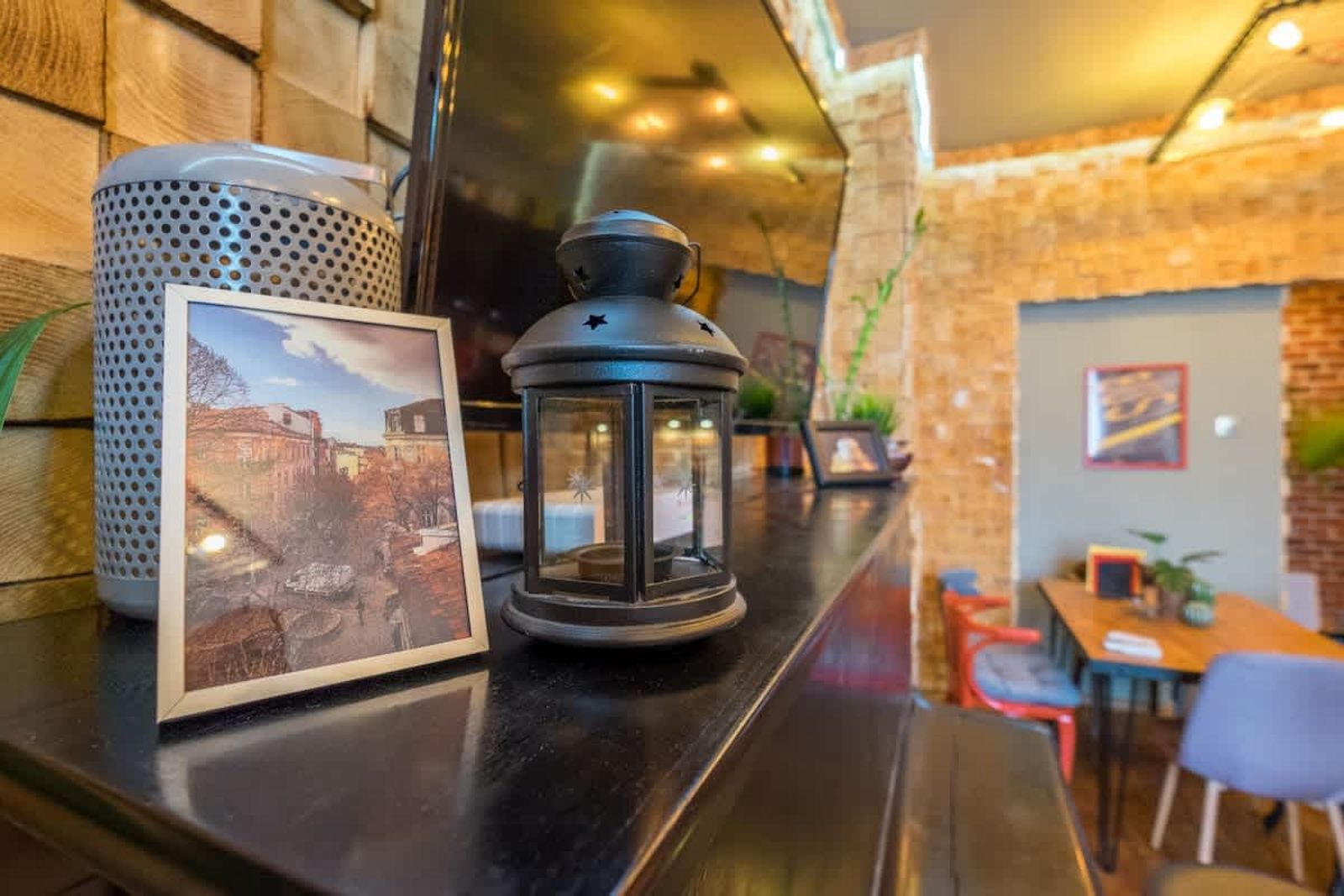 2 BDR &amp; 2 BTHR Funky Apartment / Supreme Location - Photo 39