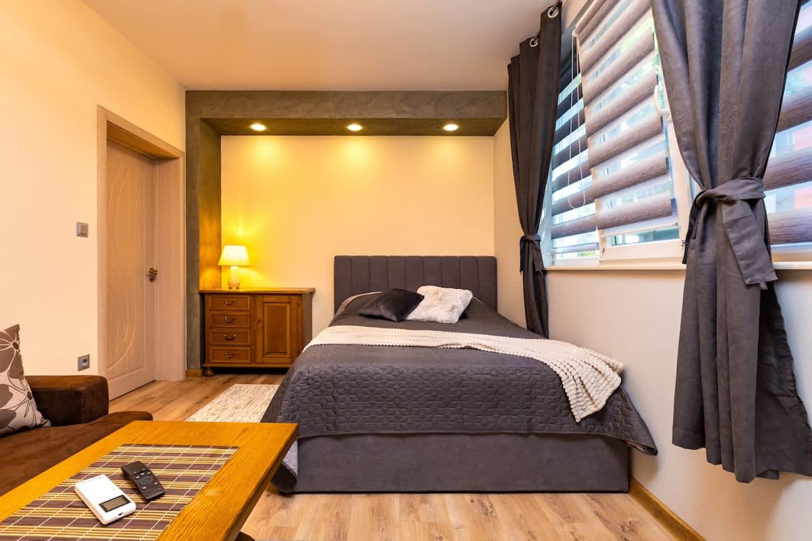 Da Vinci Delight: Modern 2BD Apartment - Photo 5