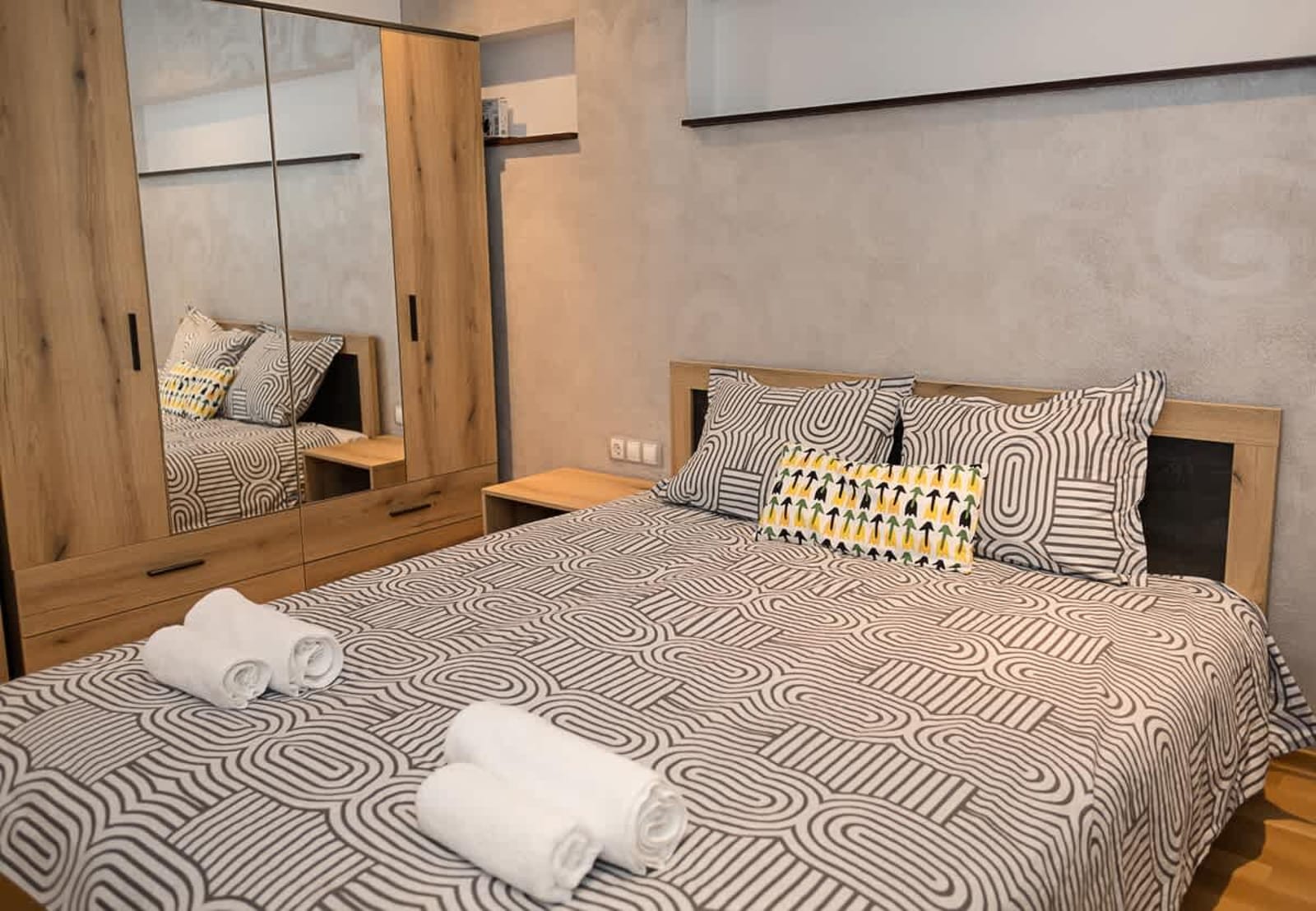 Modern Elegance in Varna – Spacious 3-Bedroom Home - Photo 14