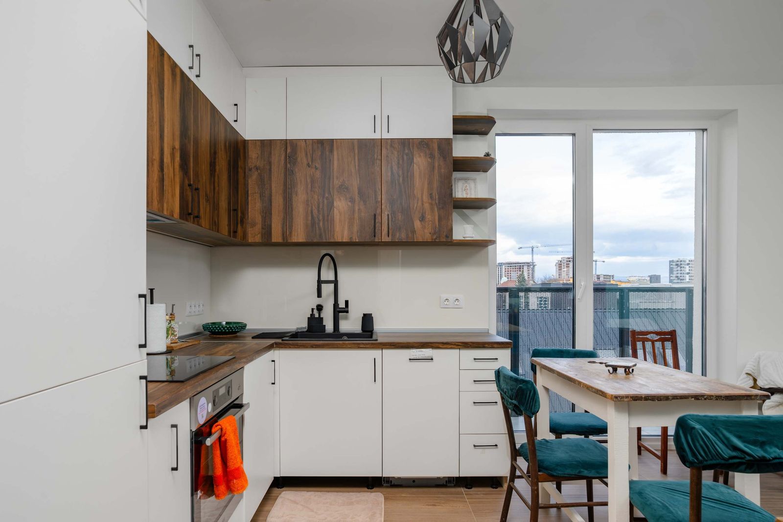 Charming 1BR with Balcony and View - Photo 10