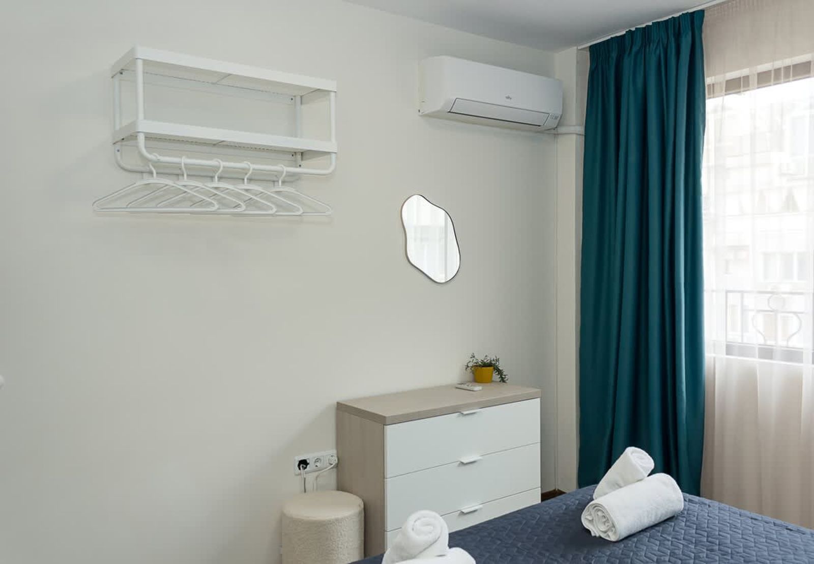 Blue Wave Varna- 2BD Flat with Parking - Photo 6