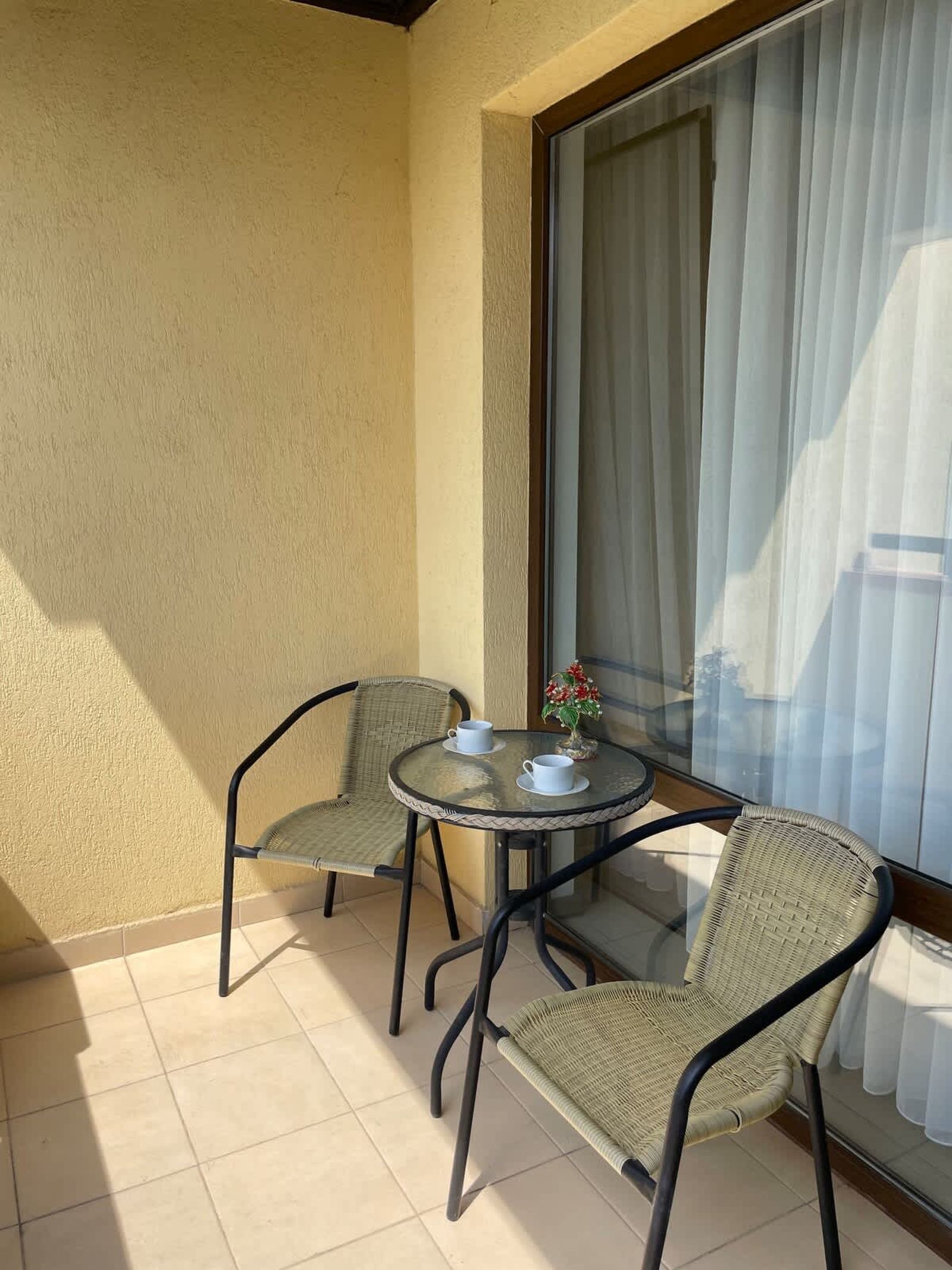 1BD Flat on the Beach with Parking - Photo 5