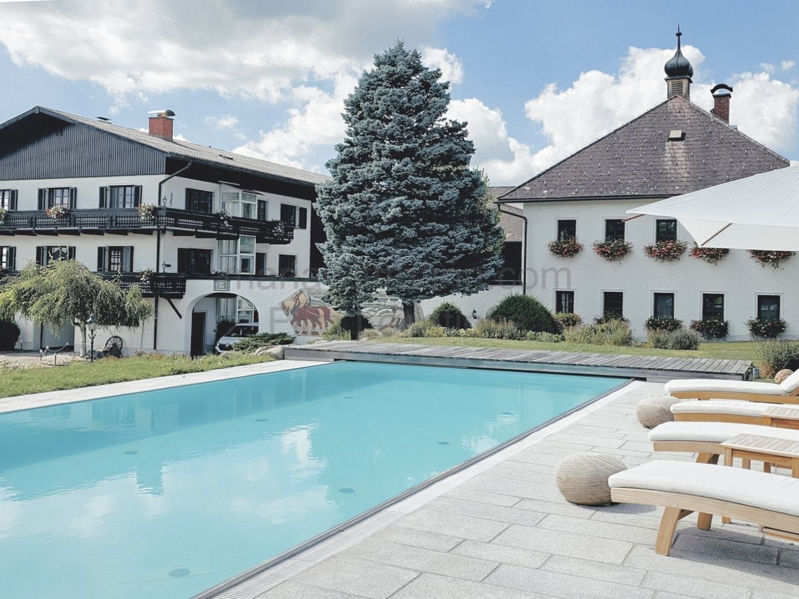 Location 479 - Cover Photo