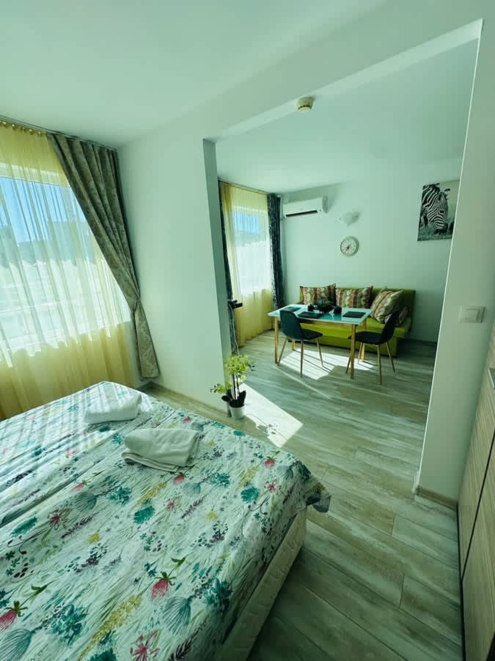 Coastal Vibes Studio Burgas - Photo 2