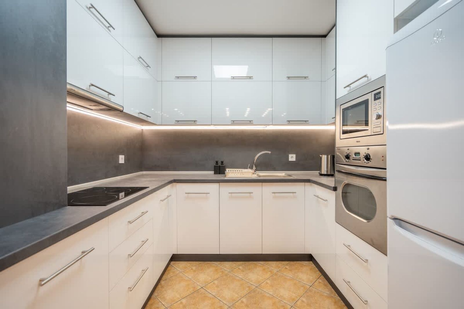 Marble Place - Photo 3