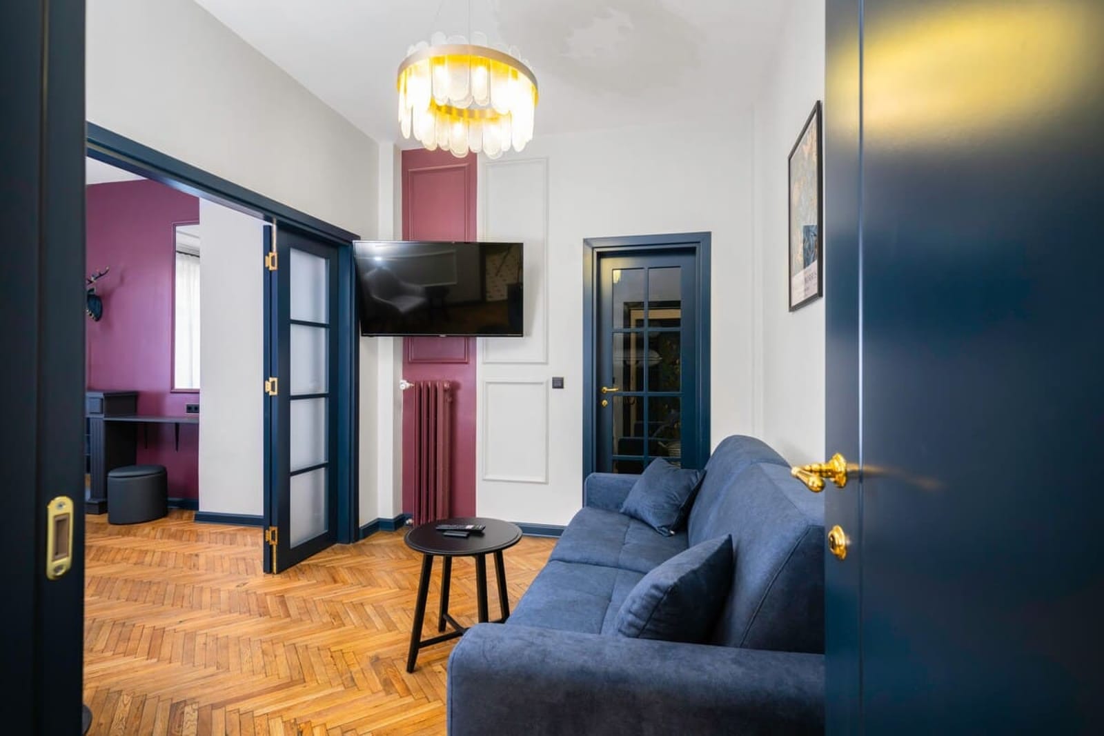 Royal Retreat - Your central designer spot - Photo 18