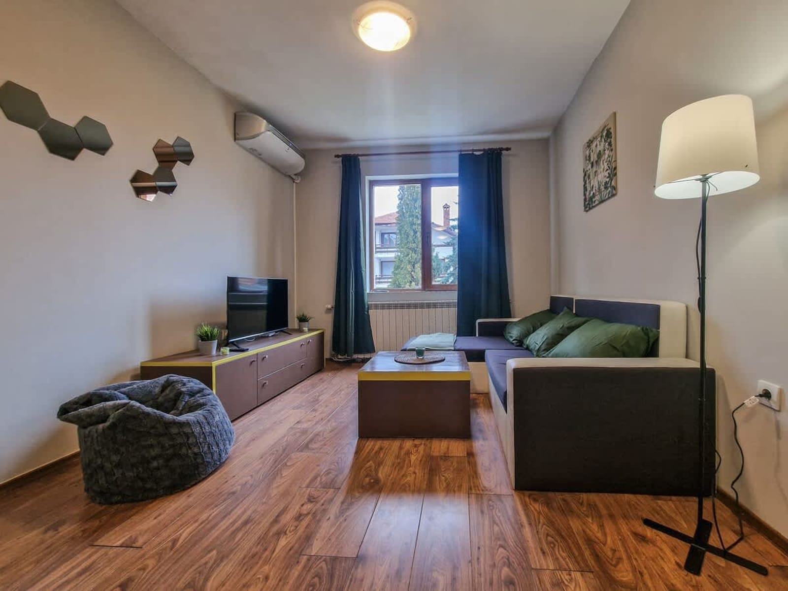 Charming Mont Blanc Bansko Apartment Near Ski Lift - Photo 6