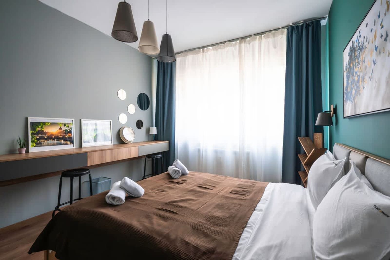 Lux Flat next to Park with working space - Photo 16